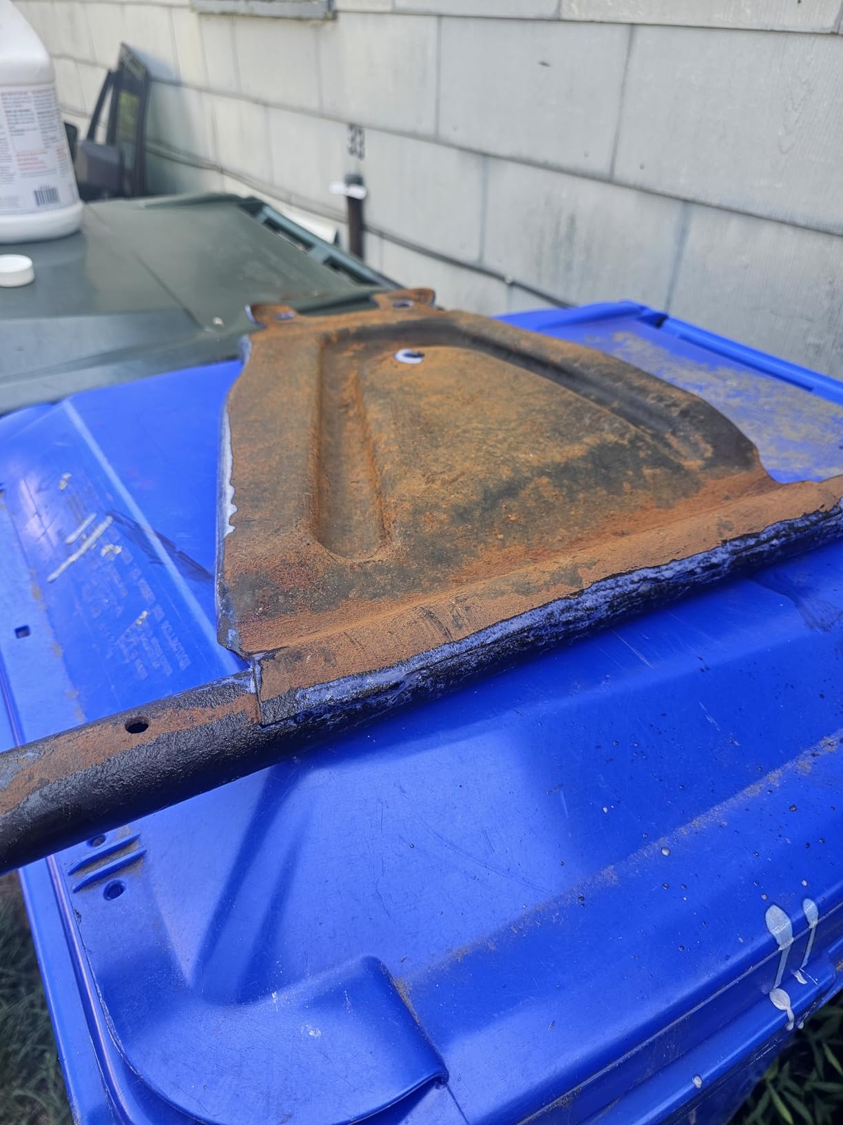 Corroseal Rust Converter & Metal Primer - Stops & Prevents Corrosion on Metal, Pro-Grade Rust Inhibitor for Cars, Trucks, Trailers, Marine & Industrial Equipment, 1 Gallon customer photo 1
