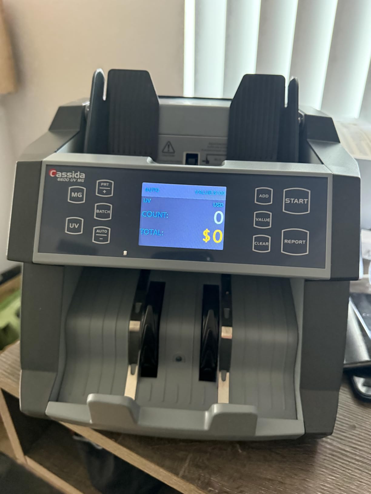 Cassida 6600 UV/MG - USA Business Grade Money Counter with UV/MG/IR Counterfeit Detection - Top Loading Bill Counting Machine w/ValuCount, Add and Batch Modes - Fast Counting Speed 1,400 Notes/Min customer photo 1
