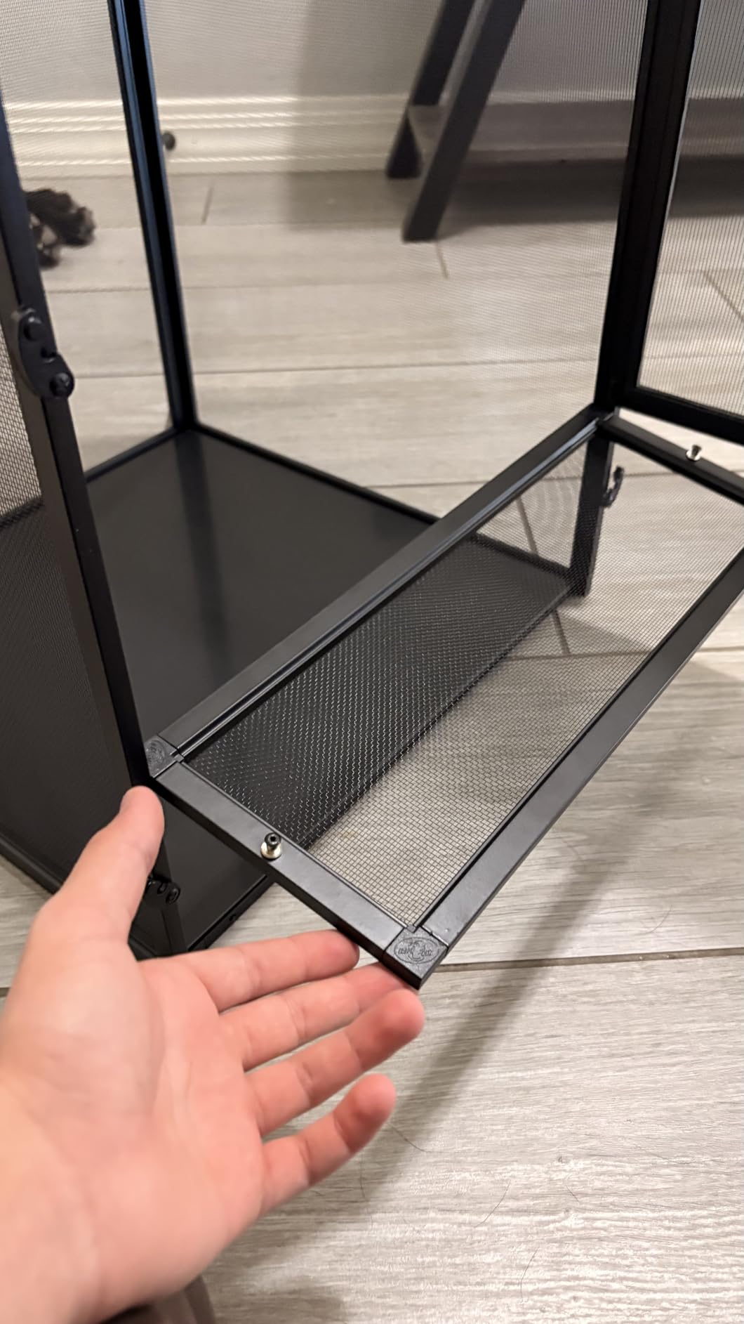 Zoo Med ReptiBreeze Open Air Screen Cage, Large, 18 x 18 x 36-Inches customer photo 2