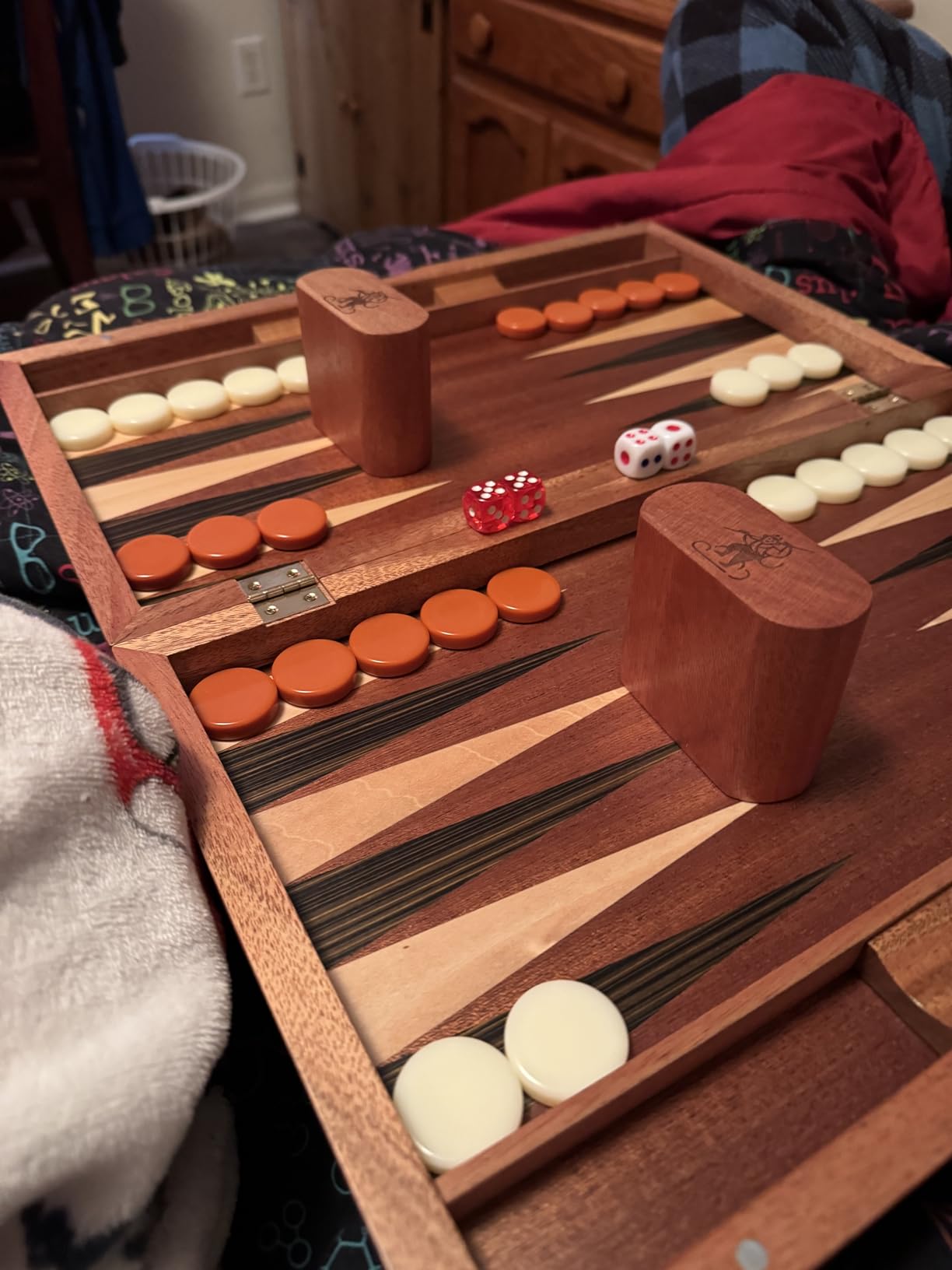 Yellow Mountain Imports Wooden Inlaid Backgammon Set, Cascadia - with Acrylic Playing Pieces & Wooden Dice Cups, 17-inch Board customer photo 1