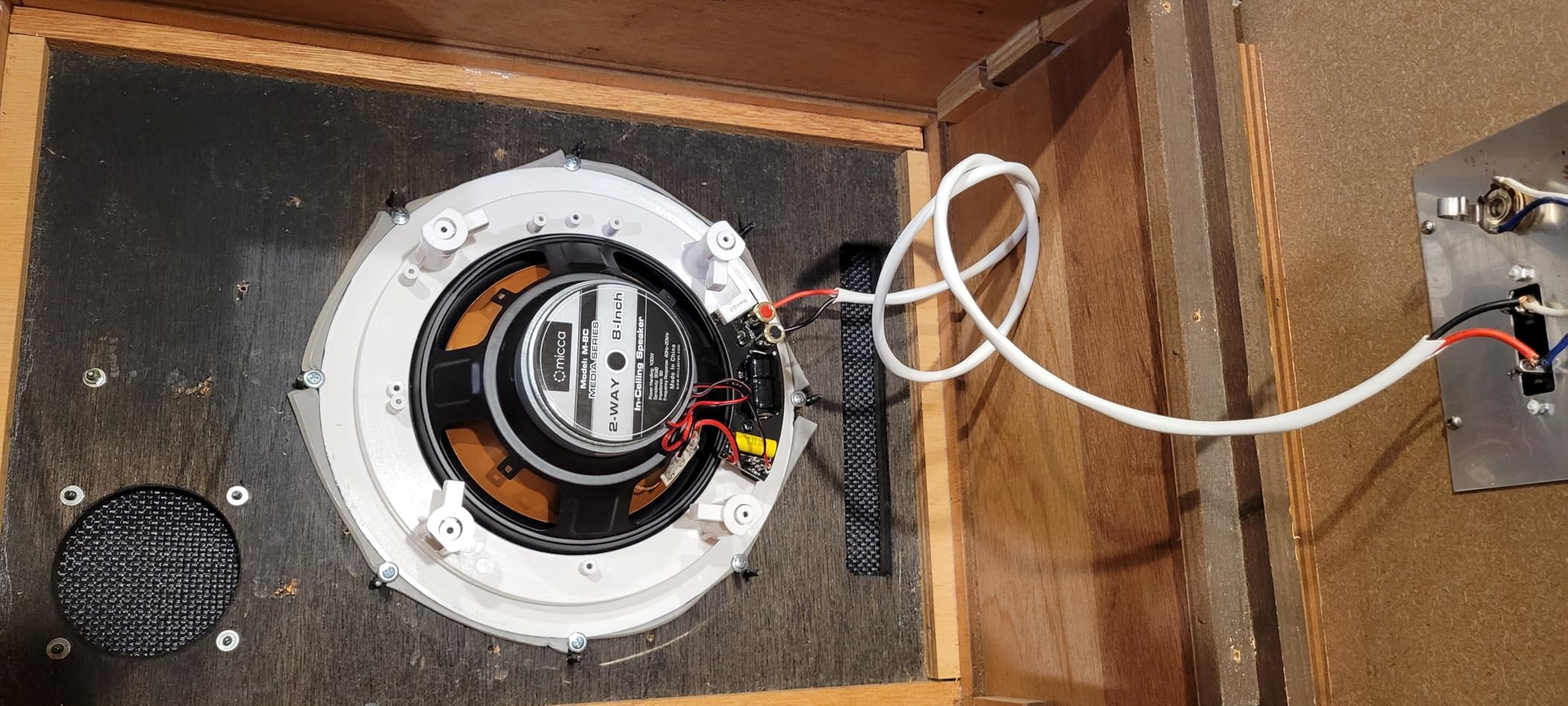 Micca M-8C 2-Way in-Ceiling Round Speaker (Each) customer photo 2