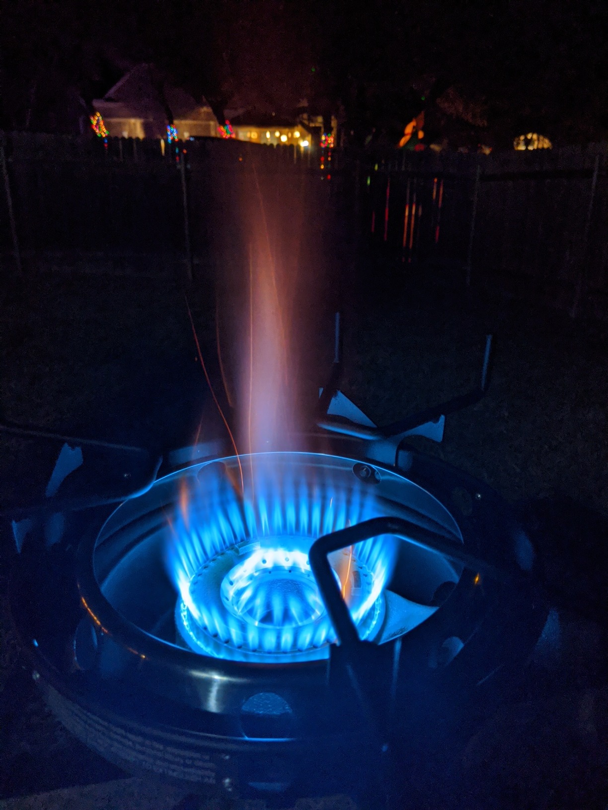 Eastman Outdoors 90411 Portable Kahuna Burner with XL Pot and Wok Brackets with Adjustable and Removable Legs, Black, Pack of 1 customer photo 2