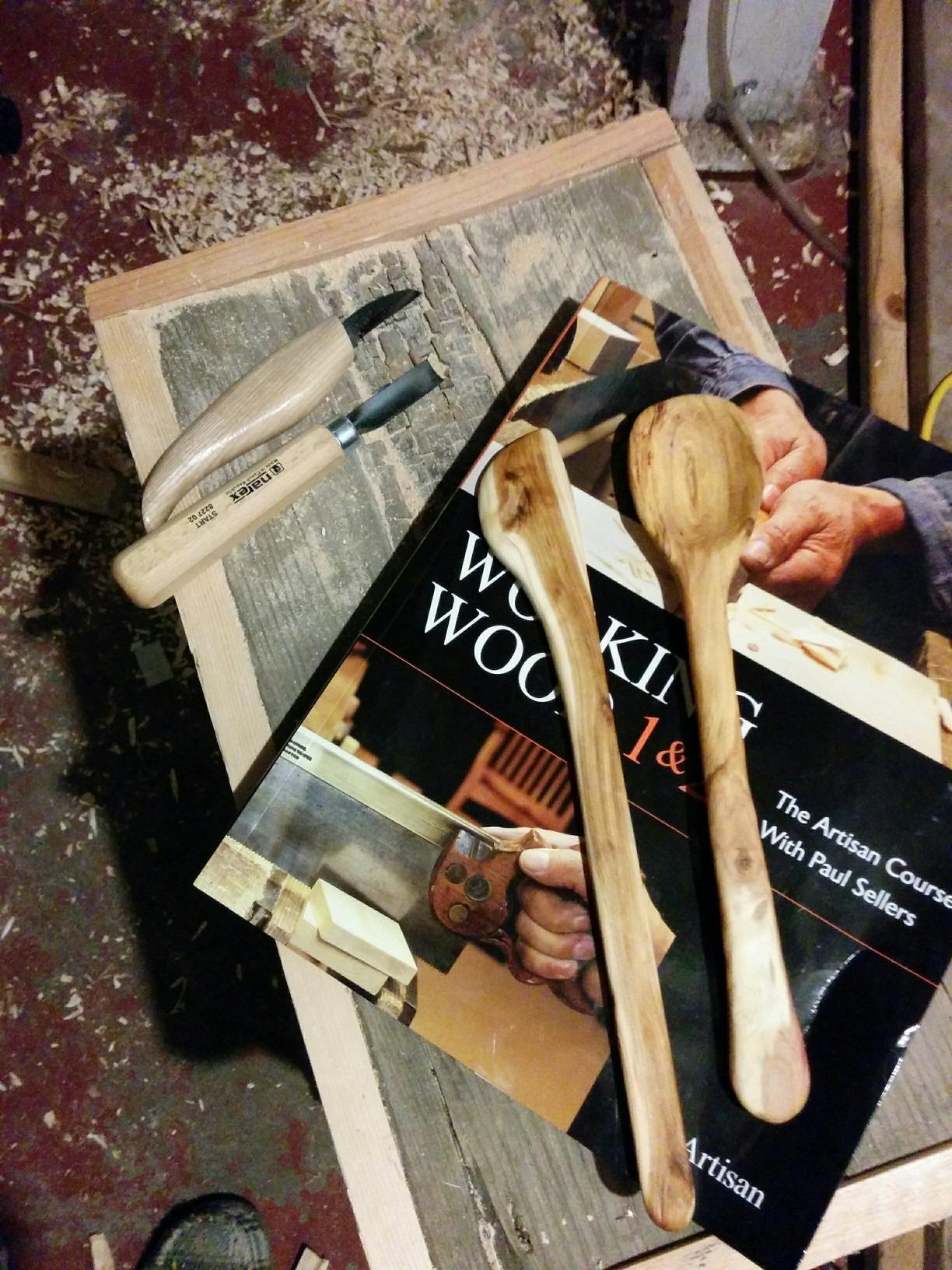 Flexcut Wood Carving Knives | Starter Set of 3 Woodcarving Knives | 1095 High Carbon Steel Blades | Ergonomic Ash Wood Handles for Beginners and Hobbyists | KN500 | Made in the U.S.A customer photo 1