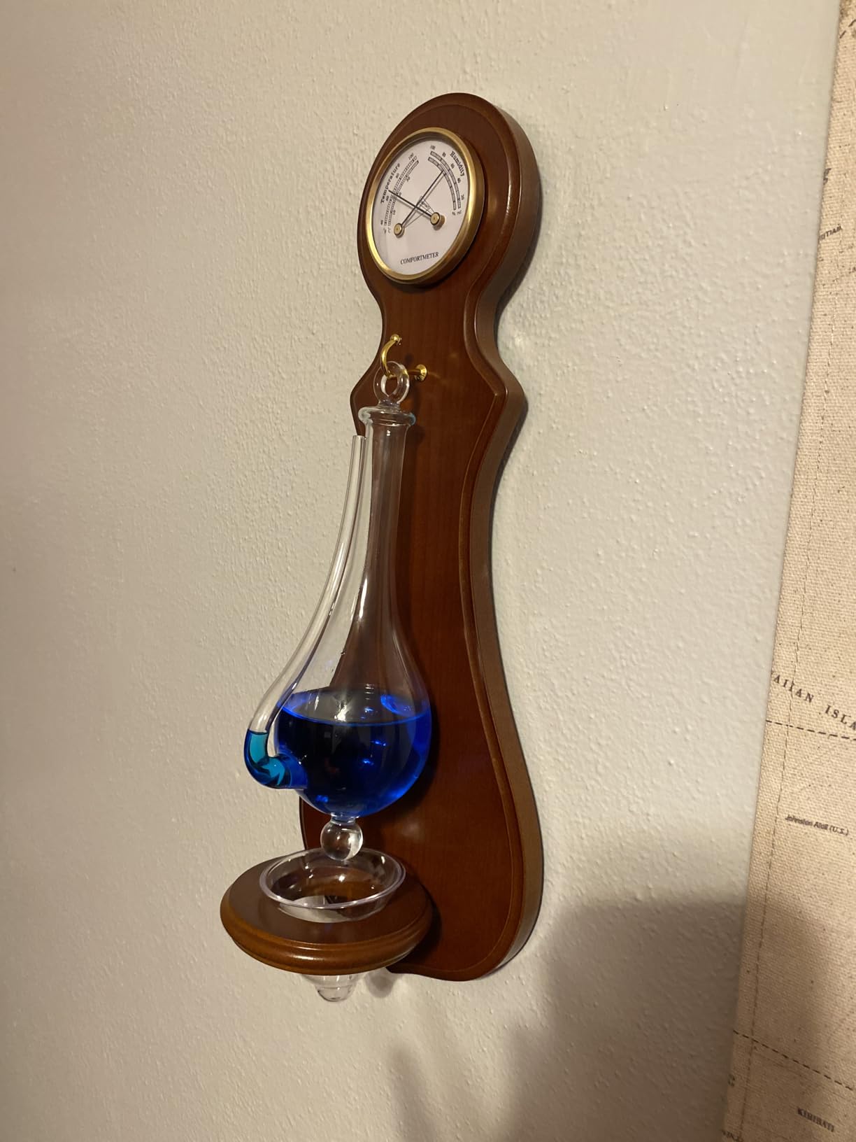 Ambient Weather BA212 Wall Mounted Weather Station with Thermometer, Hygrometer, and Barometer - Cherry Finish customer photo 1
