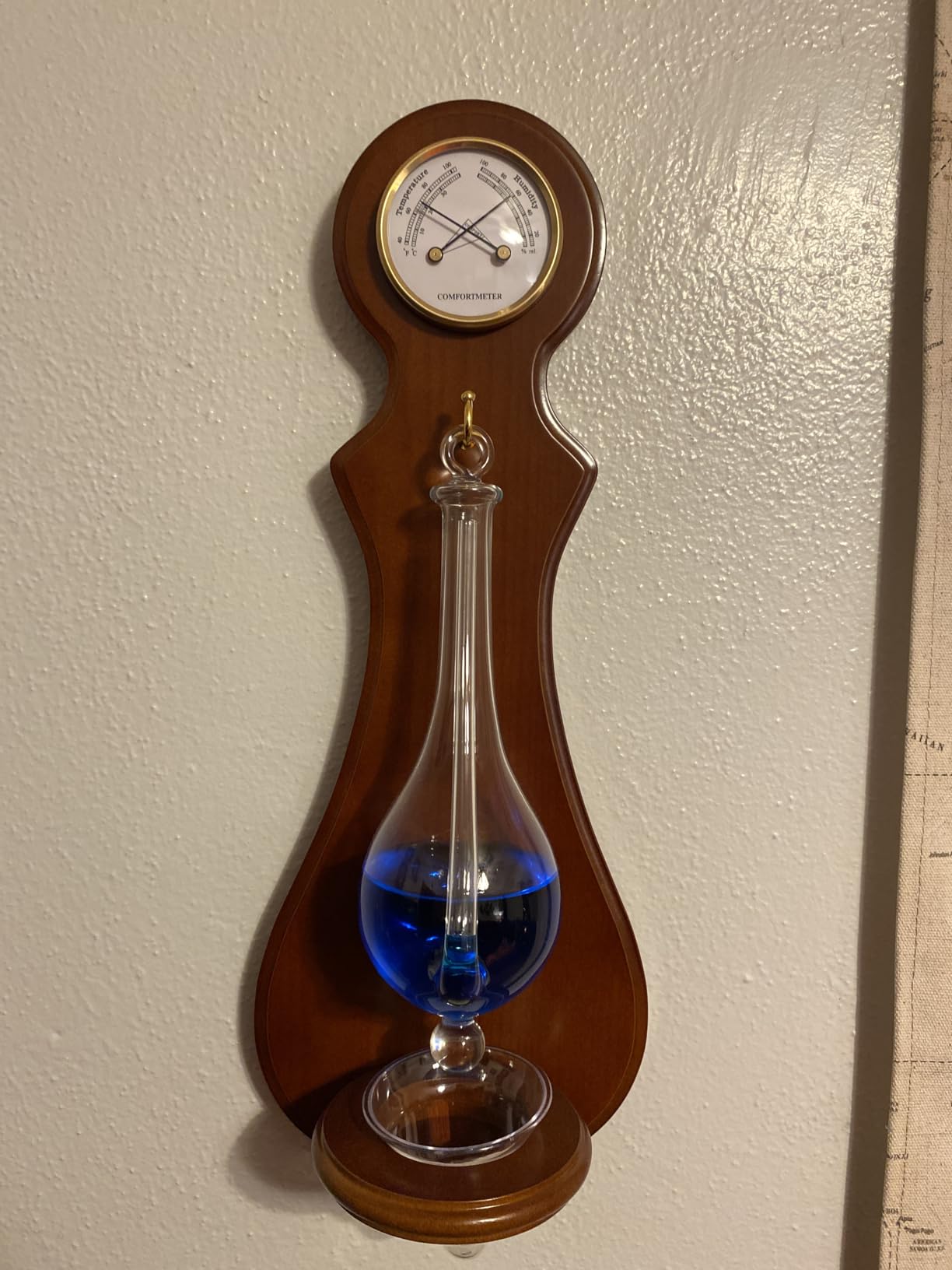 Ambient Weather BA212 Wall Mounted Weather Station with Thermometer, Hygrometer, and Barometer - Cherry Finish customer photo 2