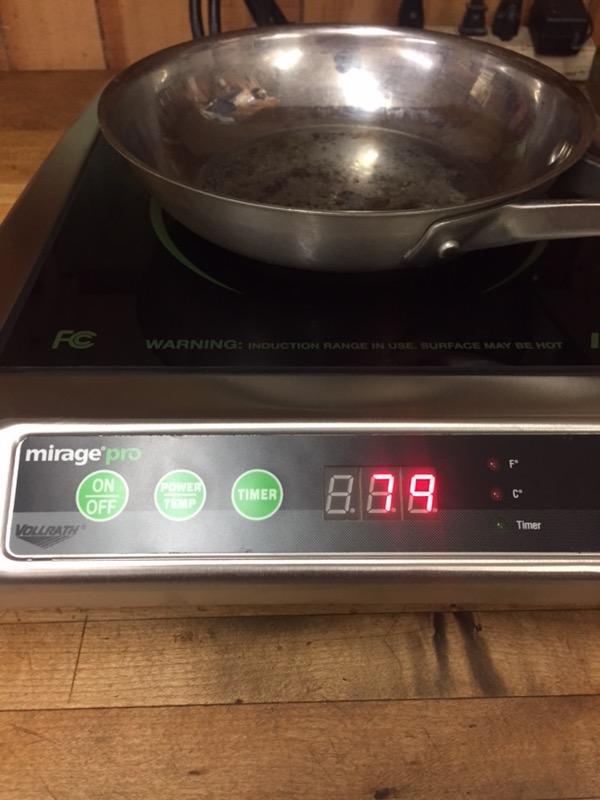 Vollrath (59500P) Mirage Pro Countertop Induction Range (1800-Watt, 15-Amps, NSF) customer photo 1