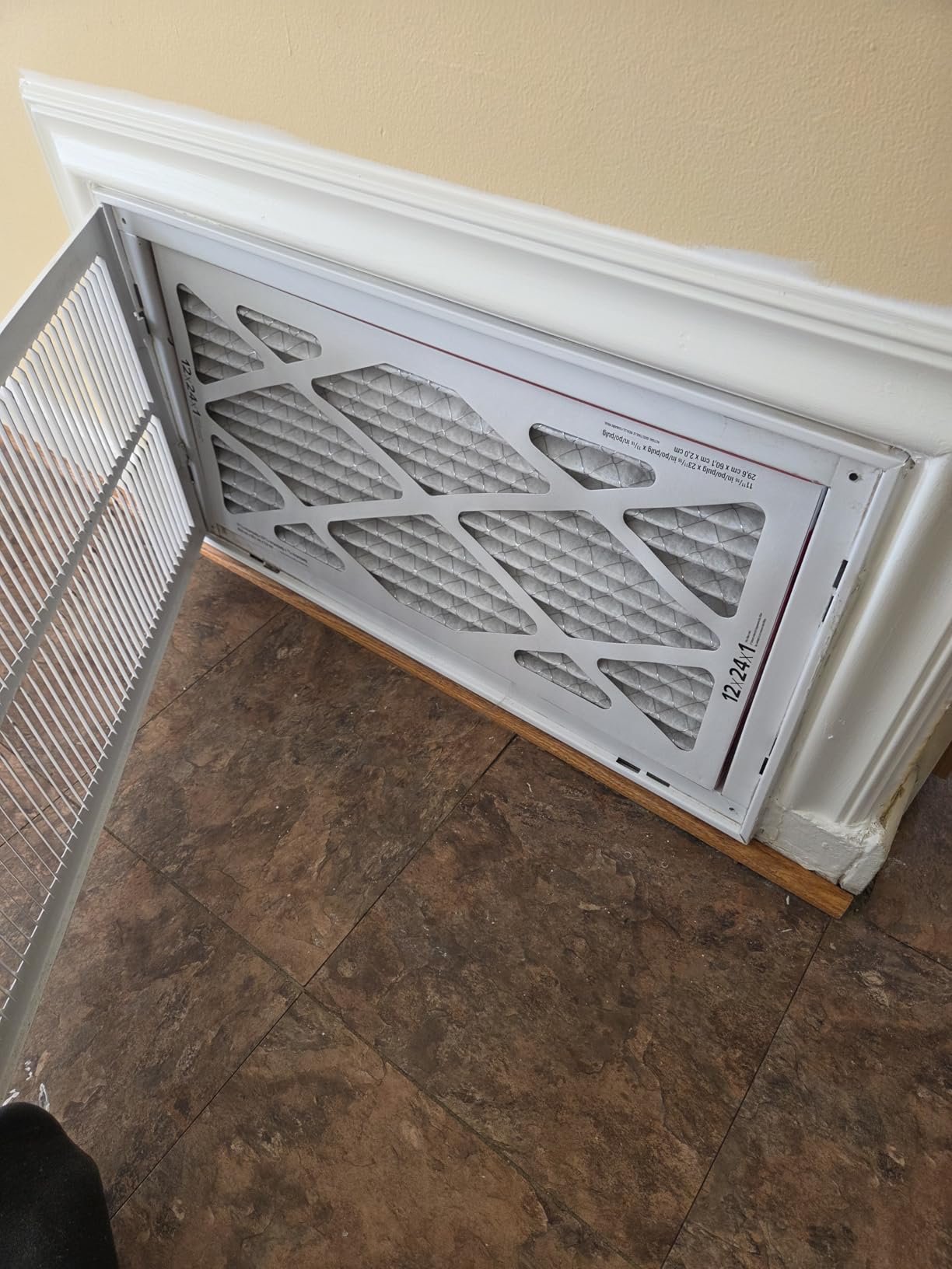 Filtrete 20x25x1 AC Furnace Air Filter, MERV 11, MPR 1000, Micro Allergen Defense, 3-Month Pleated 1-Inch Electrostatic Air Cleaning Filter, 2 Pack (Actual Size 19.688 x 24.688 x 0.84 in) customer photo 1