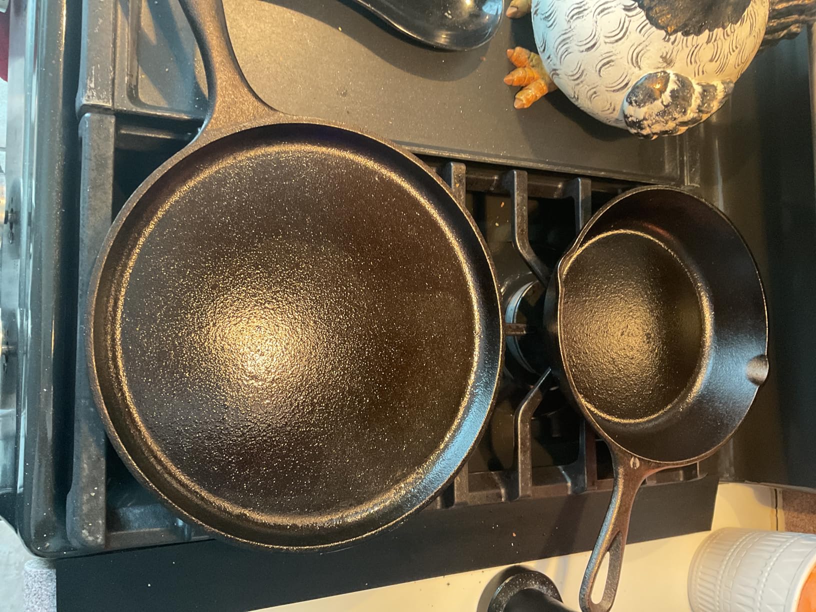 Lodge Pre-Seasoned Cast Iron 5 Piece Set, Black customer photo 1