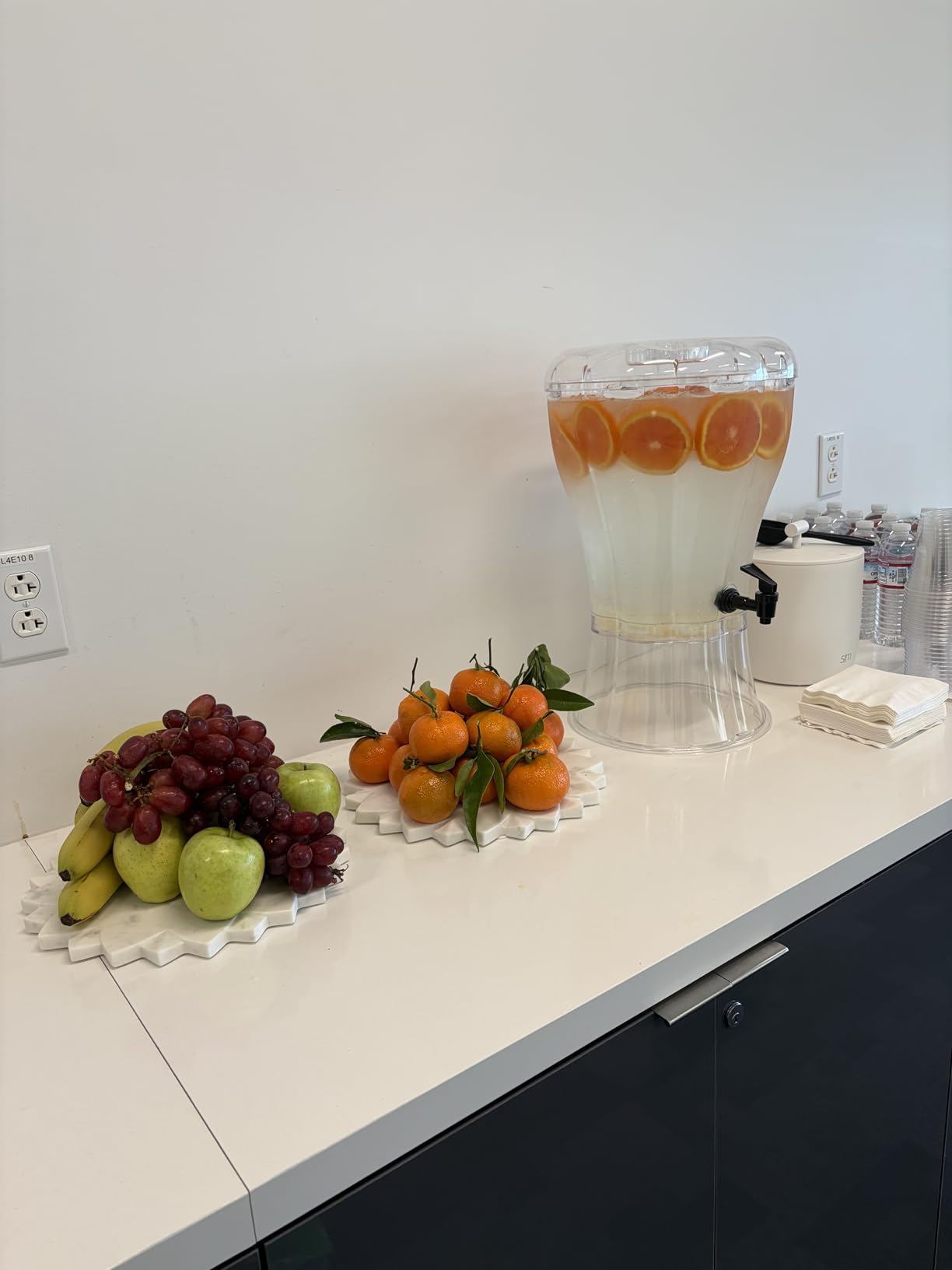 Buddeez Clear Drink 3.5 Gallon Plastic Beverage, Comes with Stand, Spigot, Ice Cone, Large Punch Dispenser for Parties customer photo 1