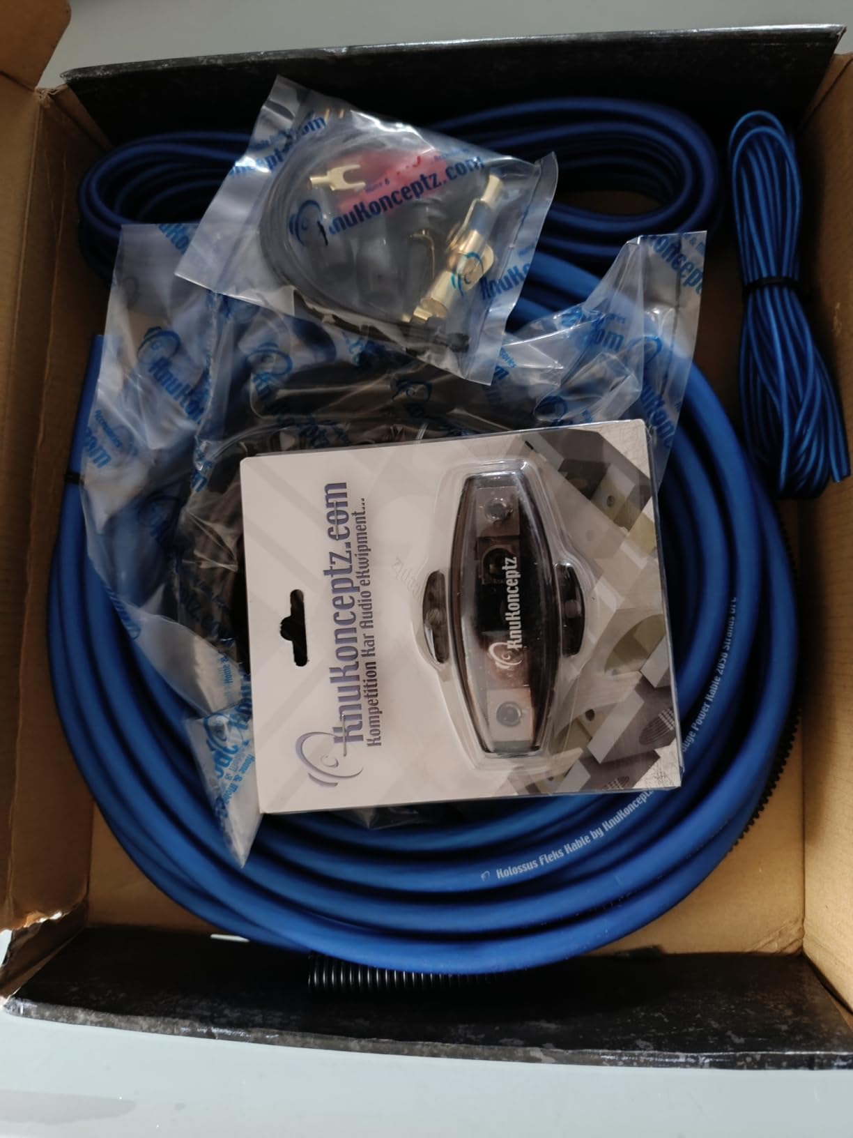 KnuKonceptz Kolossus 4 Gauge OFC Amplifier Installation Kit customer photo 2