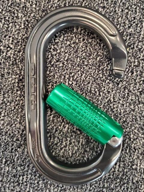 DMM Aluminium Ultra 'O' Locksafe Carabiner - Auto-Locking Oval Carabiner for Climbing customer photo 2