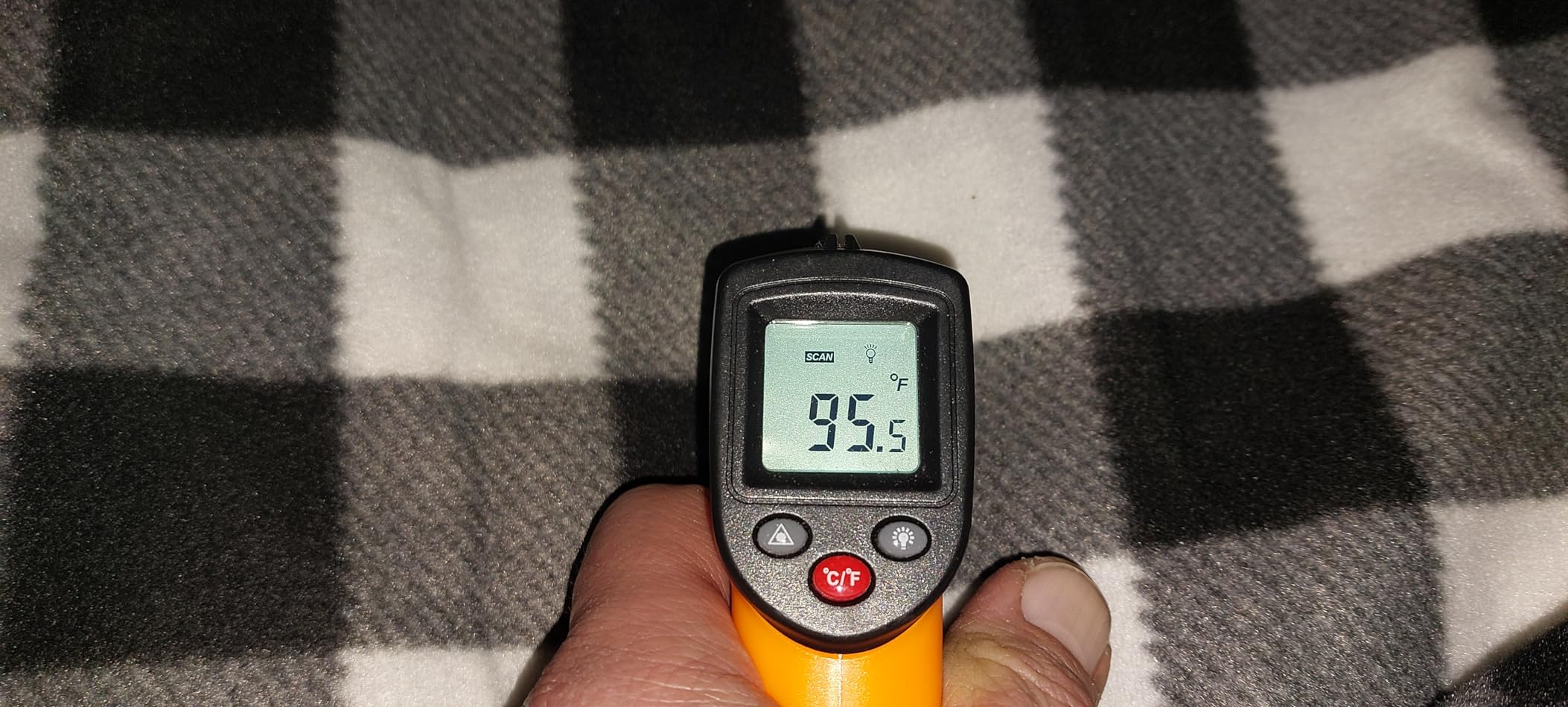 Heated Blanket - 12-Volt Electric Blanket for Car, Truck, SUV, or RV - Portable Winter Car Accessories for Camping or Travel by Stalwart (Black Plaid) customer photo 1