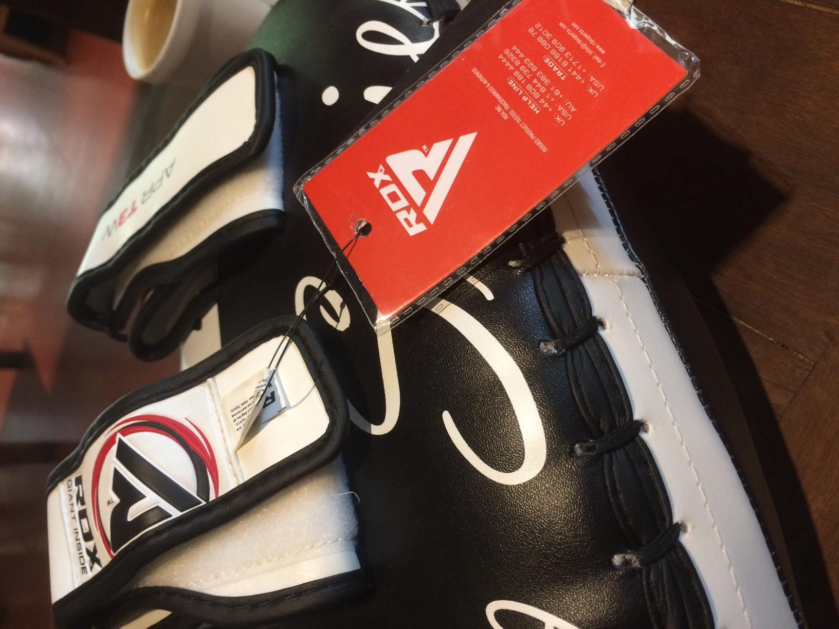 RDX Thai Pads for Kickboxing Muay Thai with Solid Handle Grip, Maya Hide Leather Curved Strike Shield for Boxing MMA Taekwondo Martial Arts, Training Combat Sports Knees Elbows Kicks Punches customer photo 2