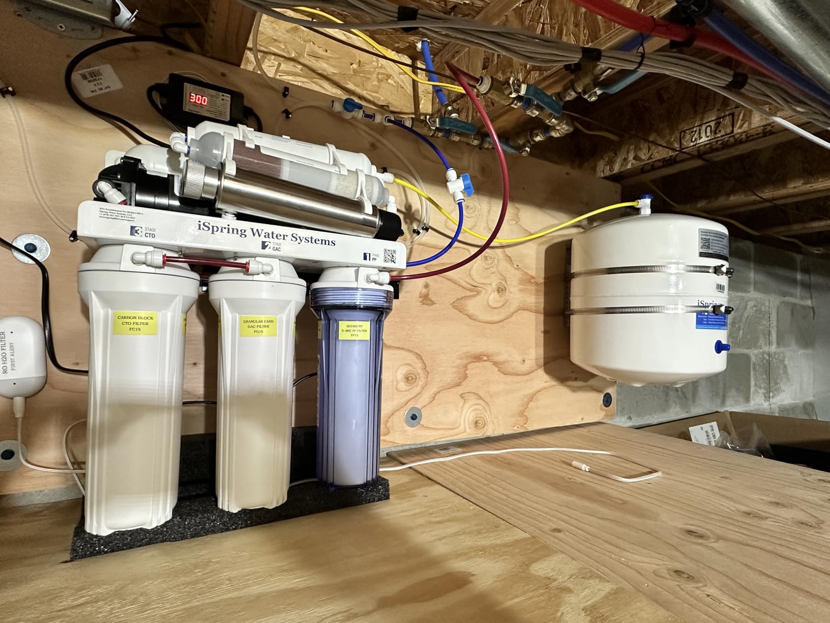 iSpring RCC1UP-AK, 100 GPD 7-Stage Reverse Osmosis Under Sink Water Filtration System with Boost Pump, Alkaline Remineralization and UV Filter, Patented Top-Mounted Faucet Design for Easy Installation customer photo 1