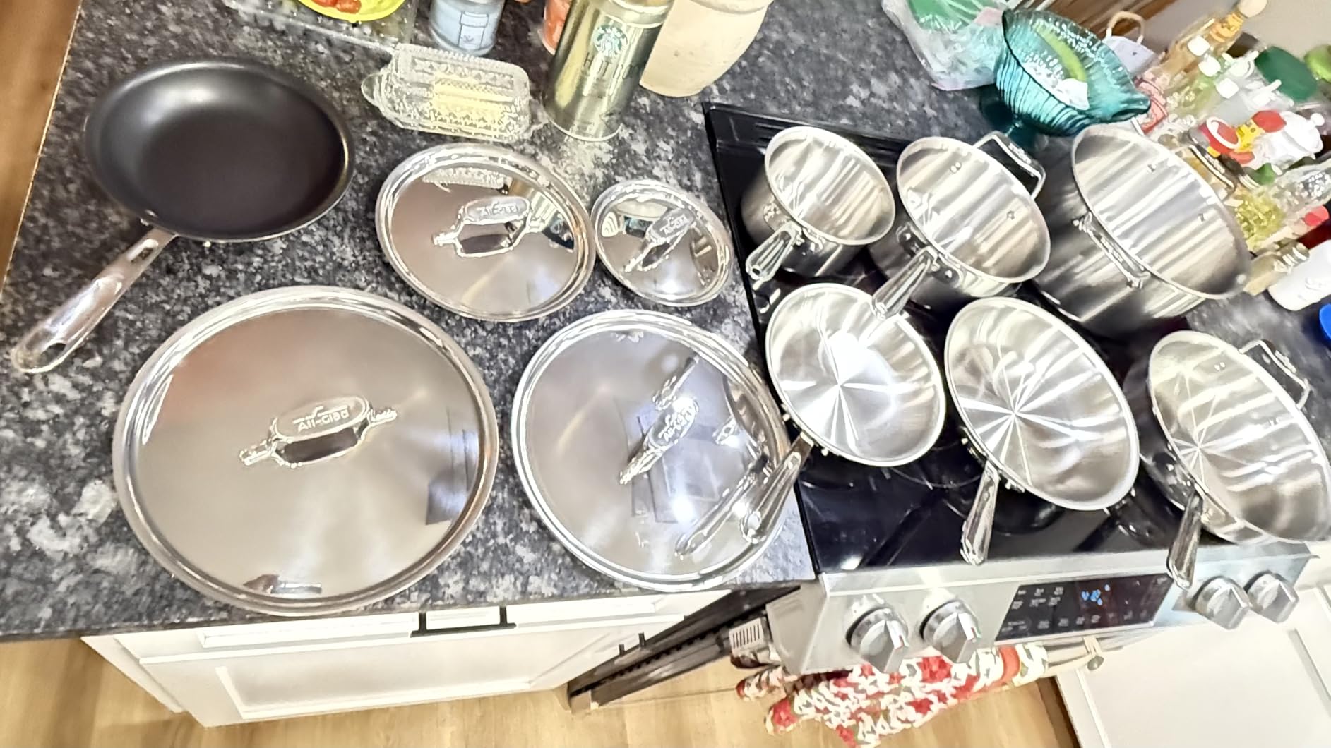 All-Clad D5® Stainless Steel Core 10 Piece Cookware Set - Made in USA - The Upgrade for Supremely Even Heat - Includes Frying Pans, Saucepan, Sautépan, Stockpot - Oven Safe & Induction Compatible customer photo 1