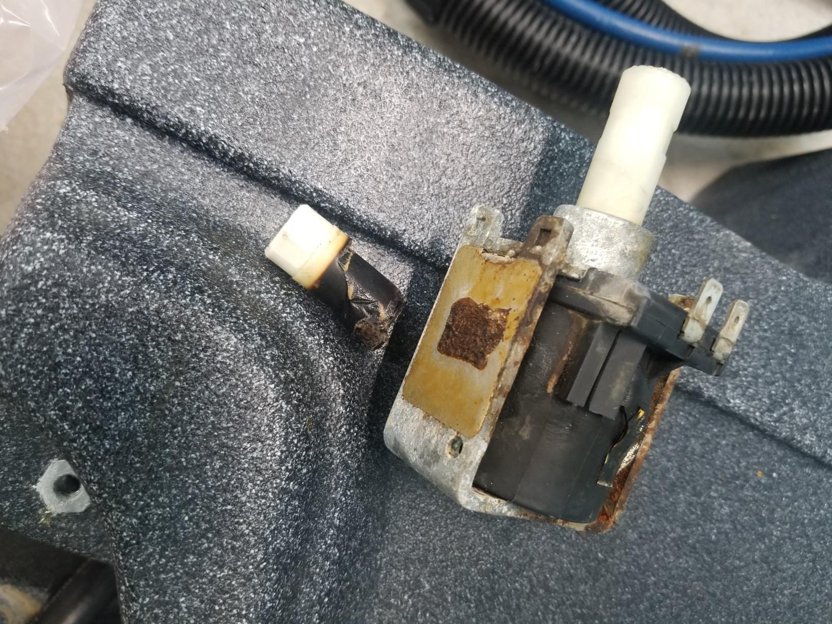 Sandia 50-4000 Spot-Xtract 3 Gallon Commercial Extractor with Heater Kit customer photo 1