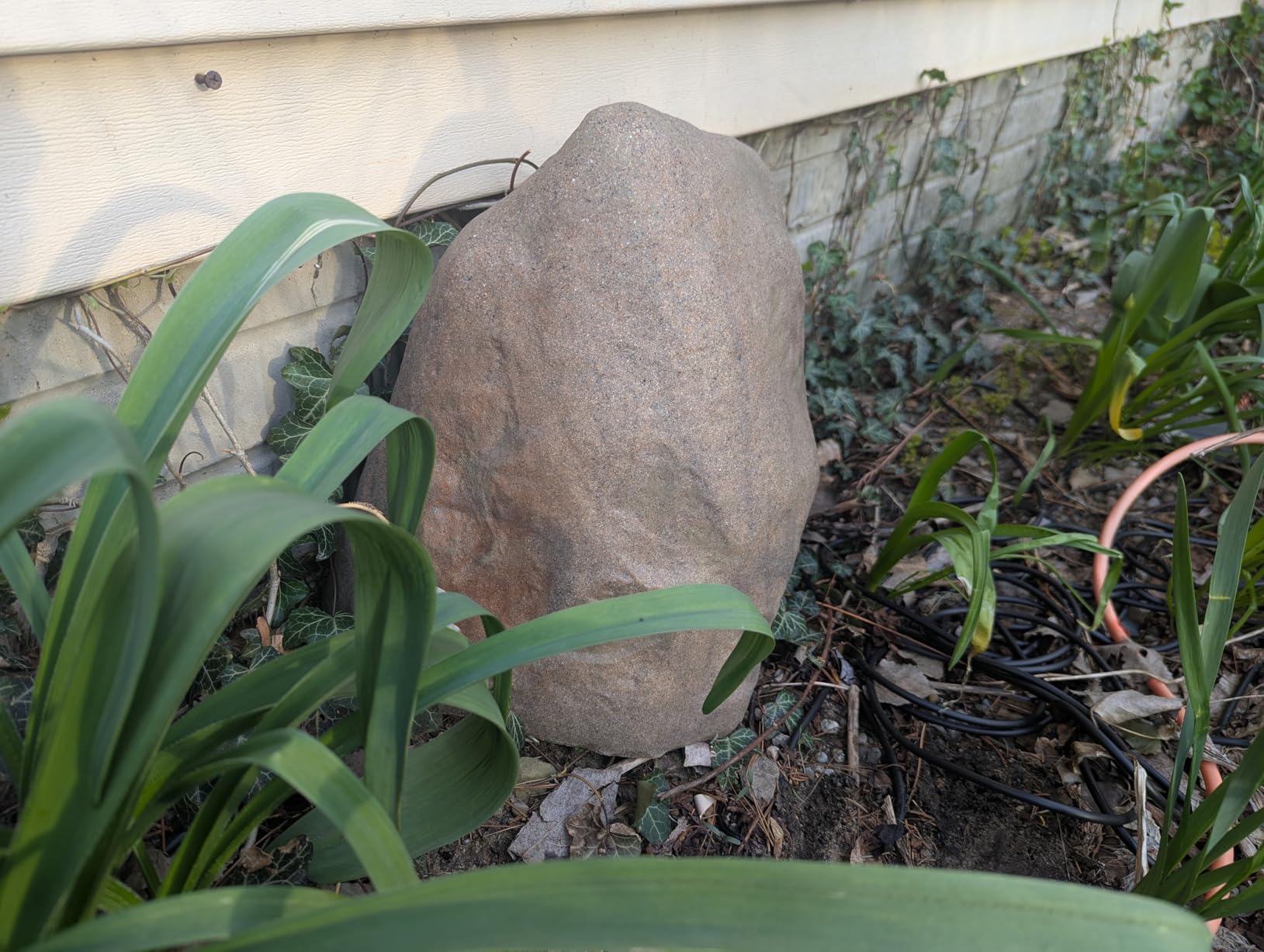 CrystalClear PondAir 4, Complete Aeration Kit, Whisper Quiet Water Garden Oxygenation Bubbler System Adds Oxygen to Koi & Fish Ponds, Outdoor Aerator Compressor Pump, Tubing & 4 Air Submersible Stone customer photo 1