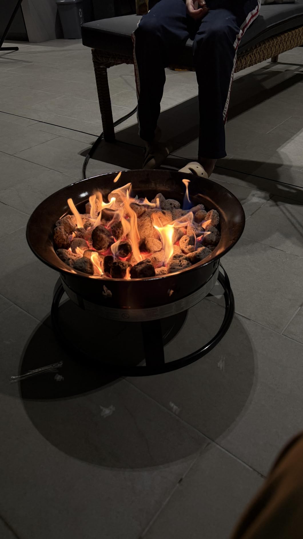 Outland Living Portable Propane Fire Pit, 19-inch, 58,000 BTU Smokeless Gas Firebowl | Perfect for Camping, Patio, Backyard, Tailgating, Deck, RV| Black 823 Standard customer photo 2