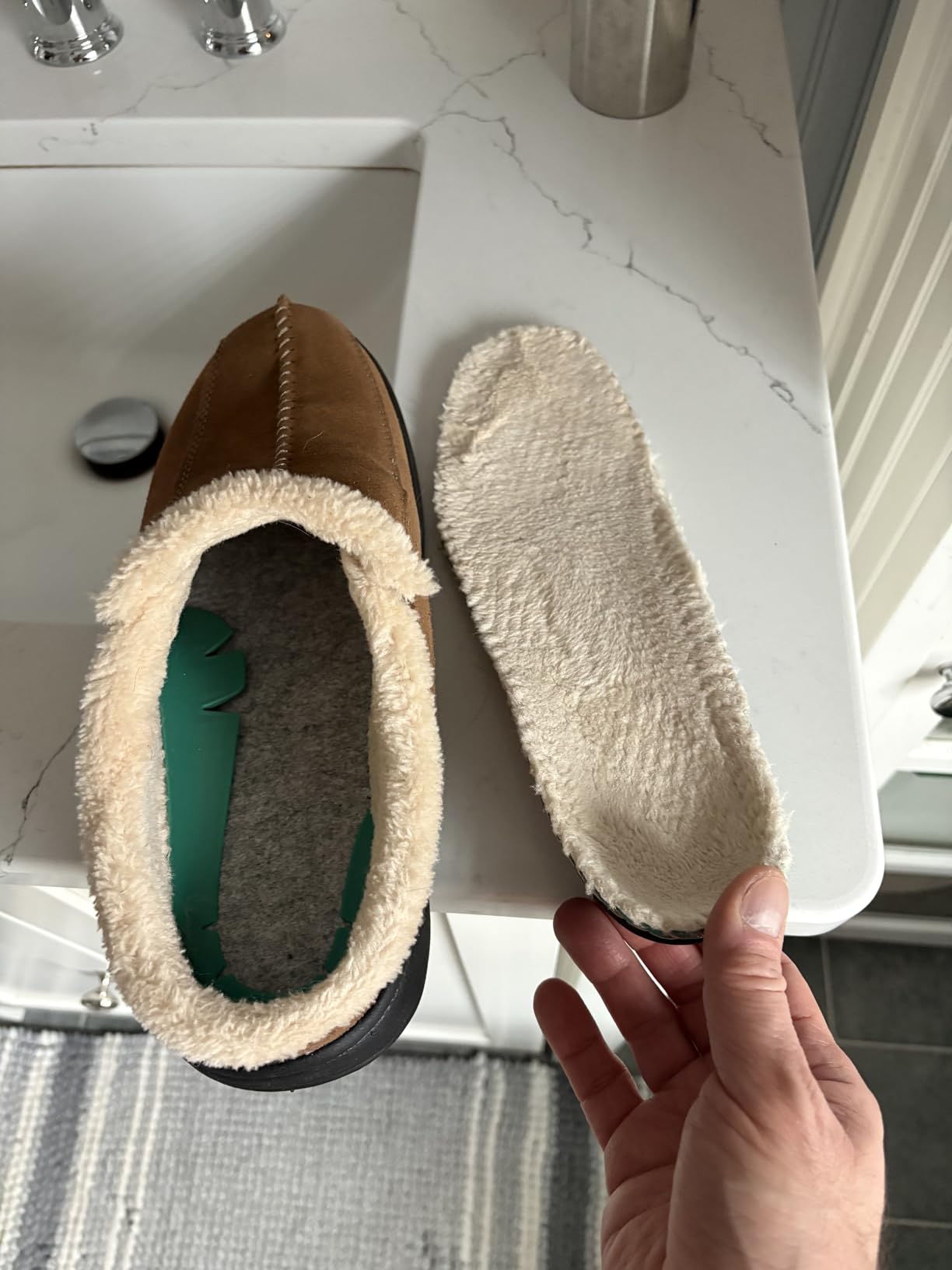 Orthofeet Men's Orthopedic Asheville Adjustable Faux Fur Lined Slipper customer photo 1