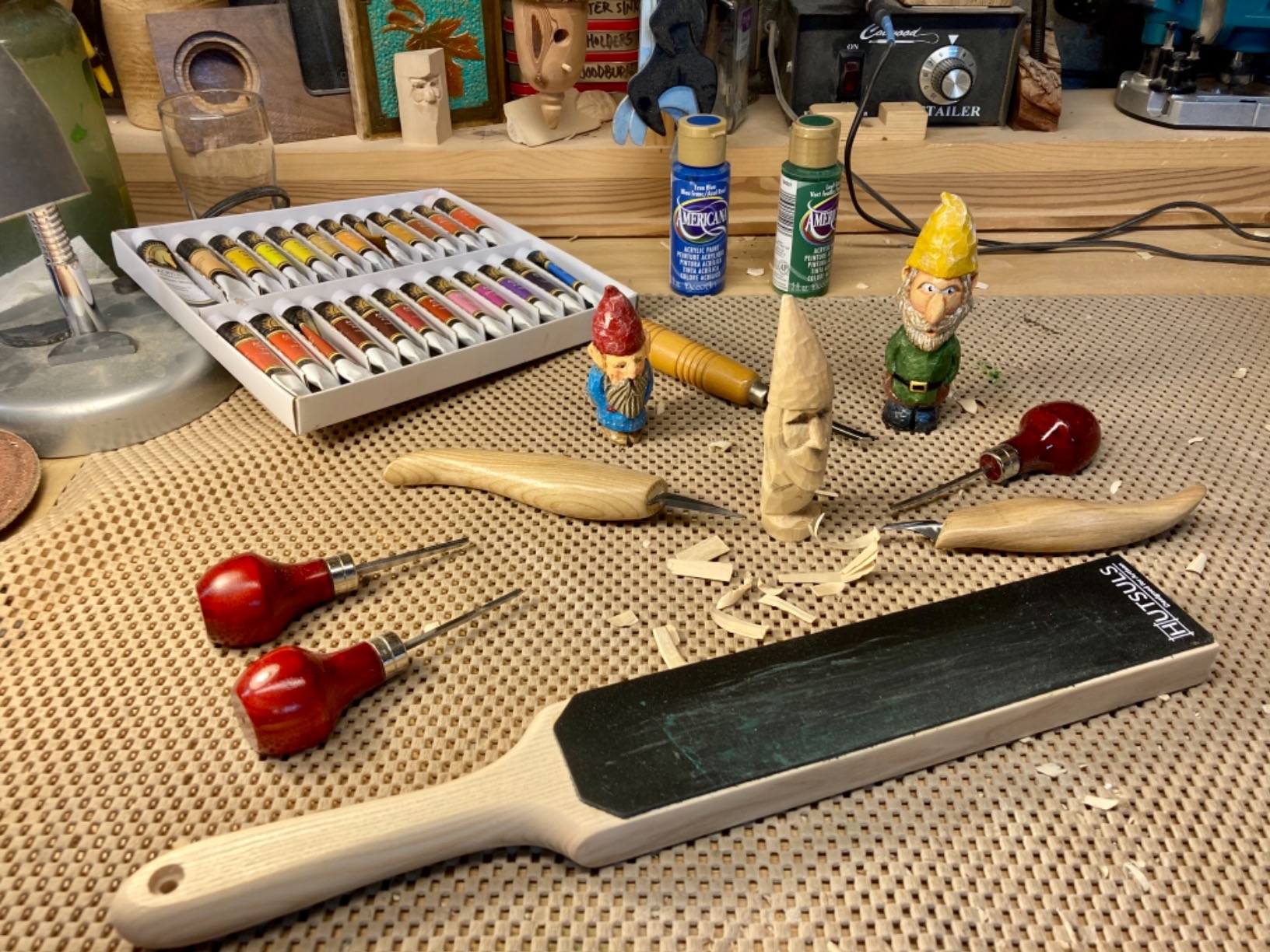 UJ Ramelson Wood Carving Tools Palm Set for Woodworking, Fine Miniature Detail, Stamp Making, Tile Etching, Mini Chisel and Gouge, 5 Pieces customer photo 2