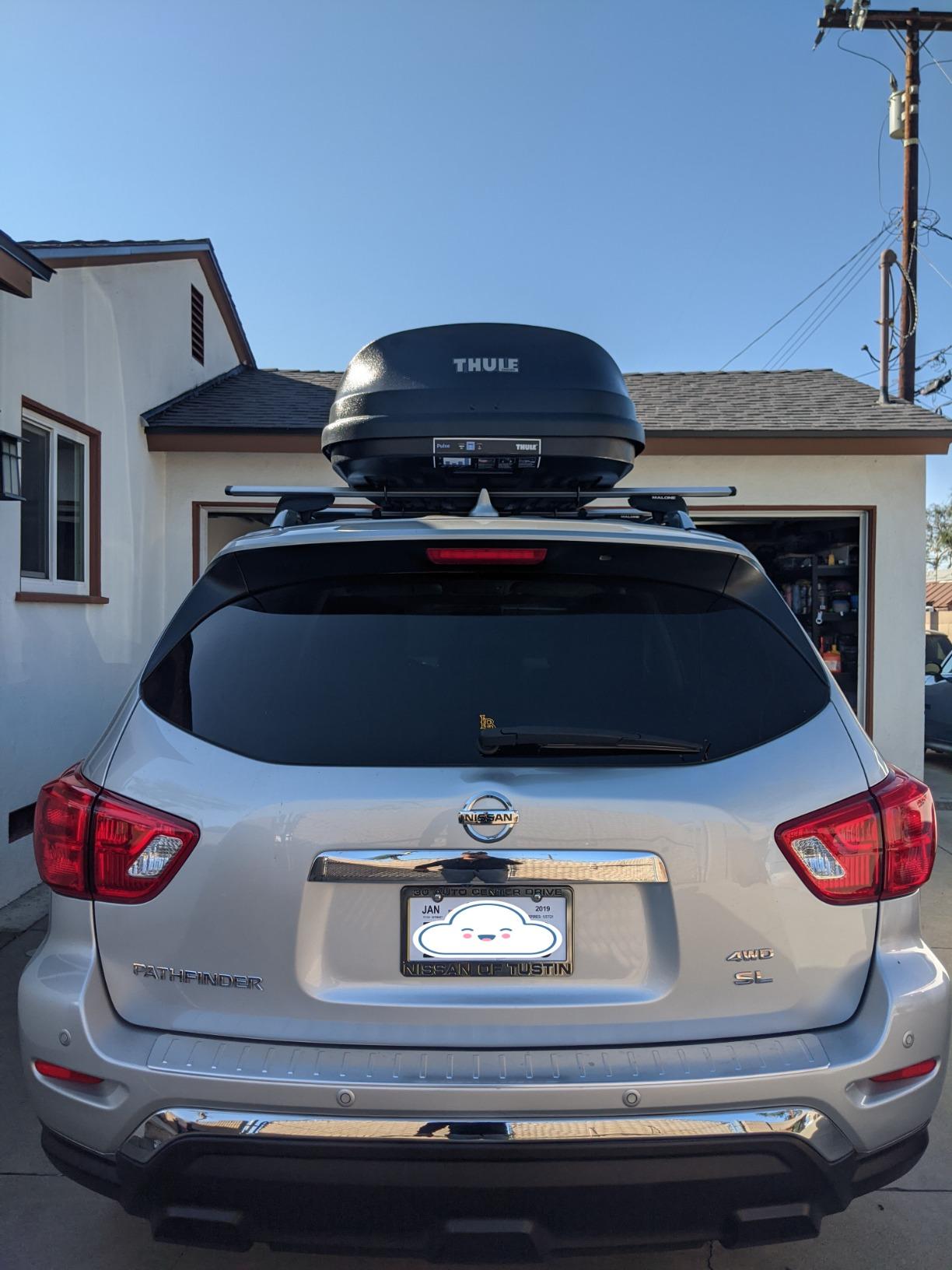 Thule 614 Pulse Cargo Box, Medium, Black customer photo 2