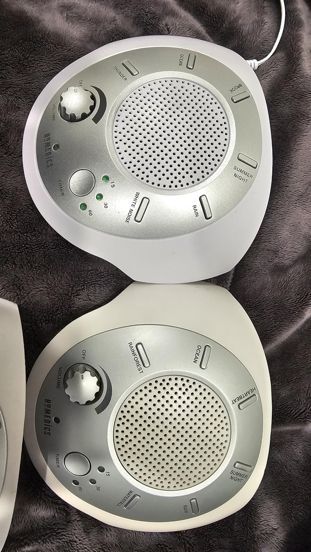 Homedics SoundSleep White Noise Machine, Silver, Small Travel Device with 6 Relaxing Nature Sounds, Portable Therapy for Home, Office, Nursery, Auto-Off Timer customer photo 1