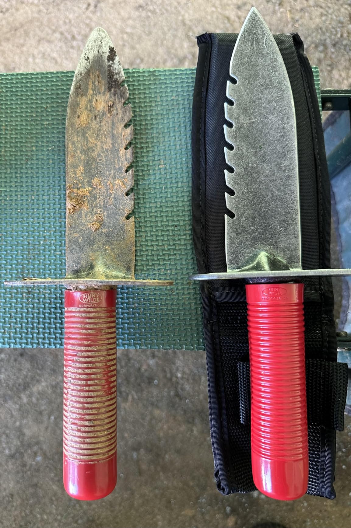 Lesche Digging Tool & Sod Cutter & Free Sheath! (Serrated on Left Side) customer photo 1