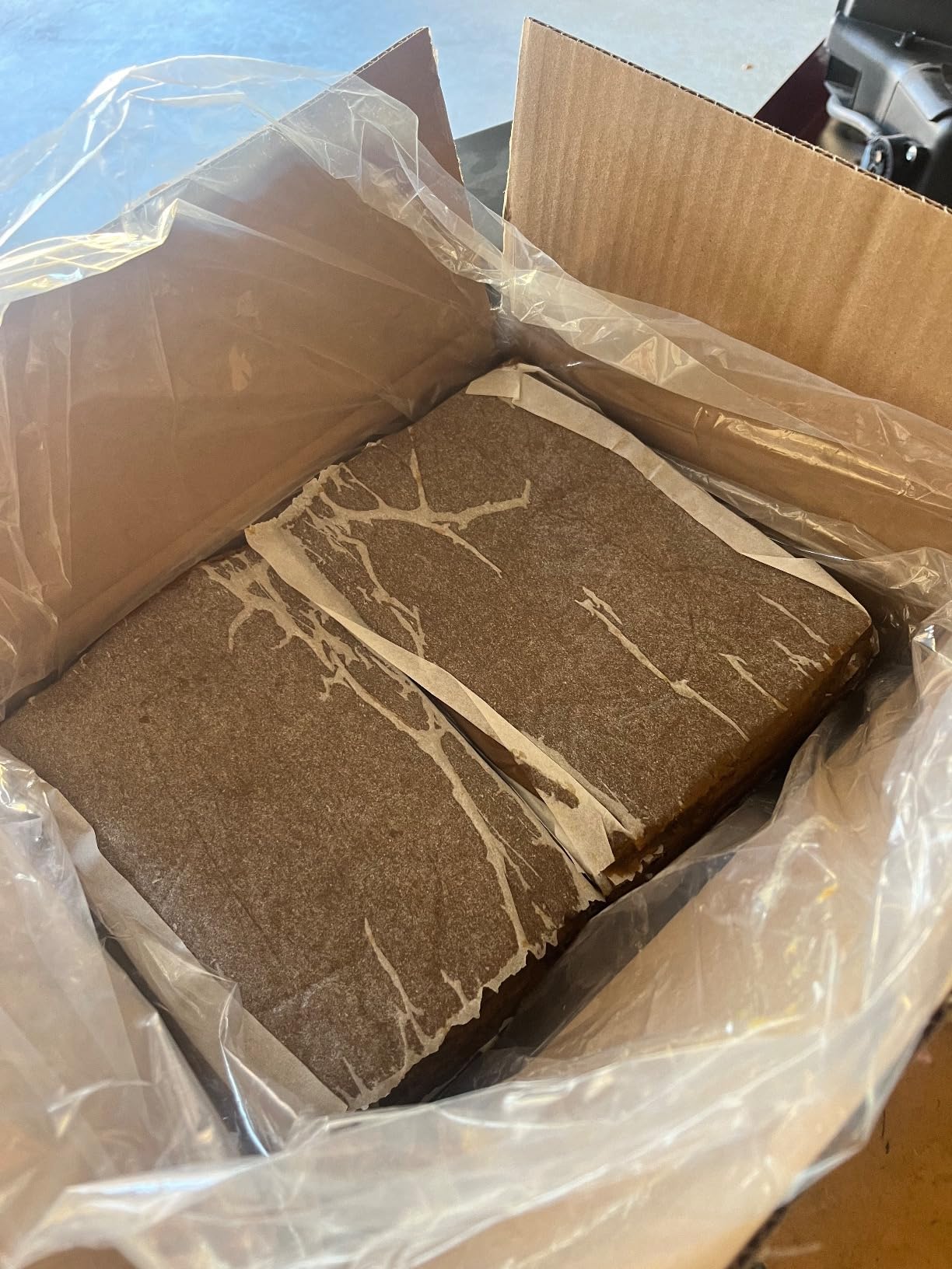 Mann Lake Bee-Pro Patties, High Protein Honey Bee Nutrition with Pro Health Digestive Aide, Spring & Fall Brood Builder for Increased Colony Survival & Stronger Spring Population, Made in USA, 10 Lbs customer photo 2