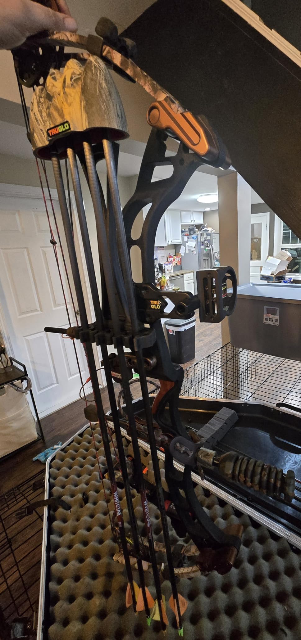 TRUGLO TUFF-LOC 4-Arrow Ultra-Quiet Lightweight Compact Composite Vibration-Absorbing Left-Hand Convertible Bow Hunting Archery Quiver customer photo 1