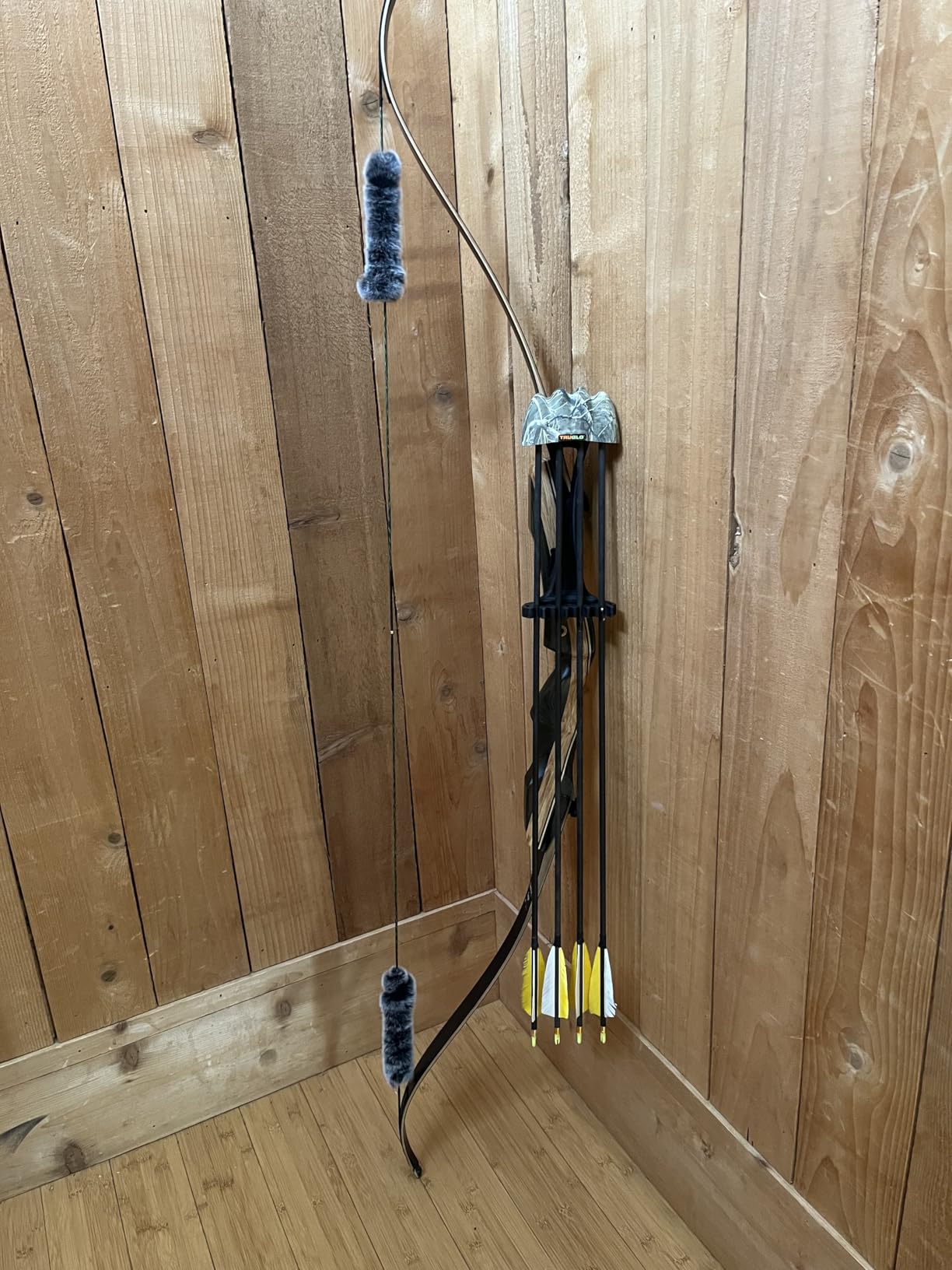 TRUGLO TUFF-LOC 4-Arrow Ultra-Quiet Lightweight Compact Composite Vibration-Absorbing Left-Hand Convertible Bow Hunting Archery Quiver customer photo 2