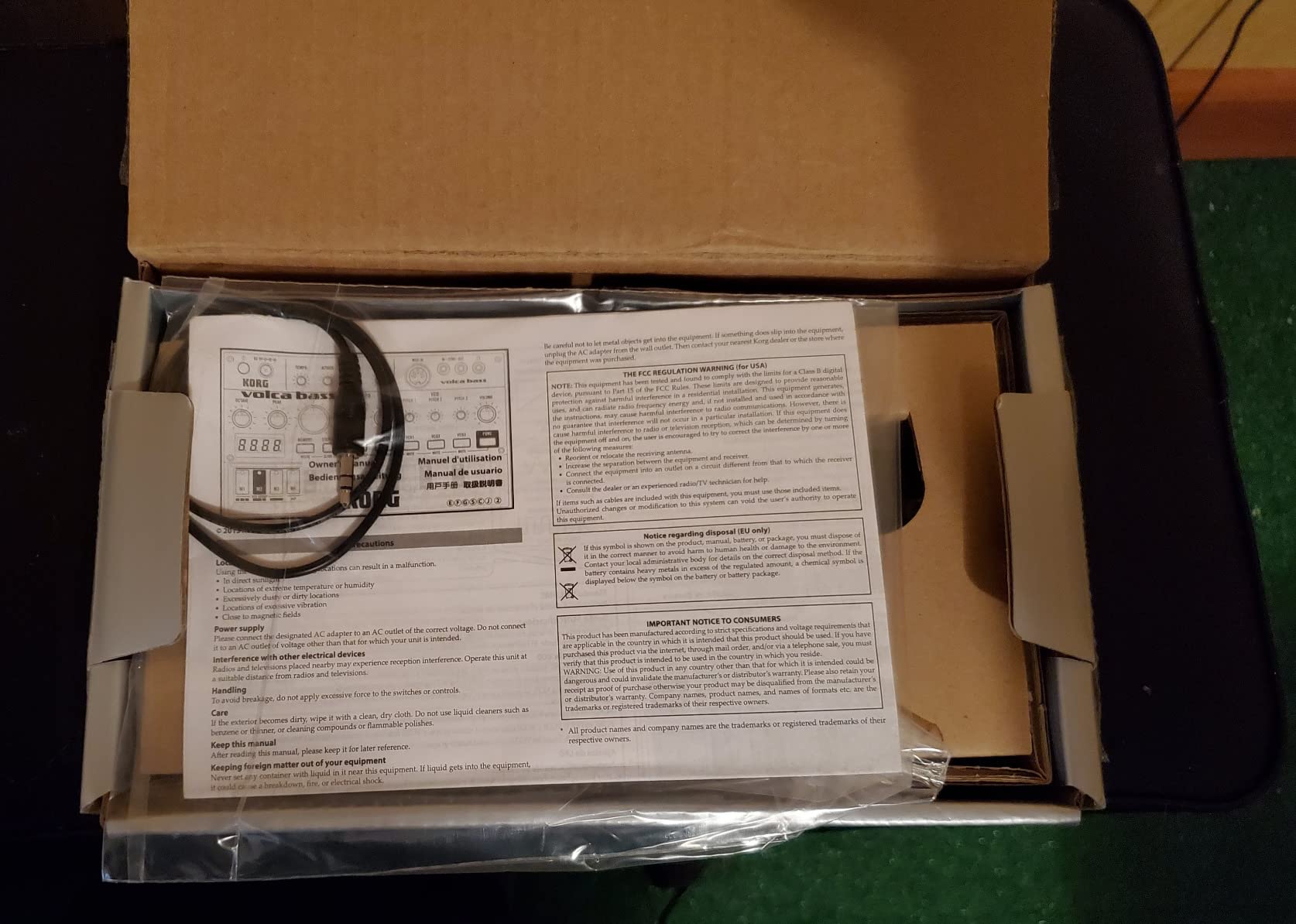 Korg Volca Bass Analog Synthesizer w/Three Oscillators and 16-step Sequencer customer photo 2