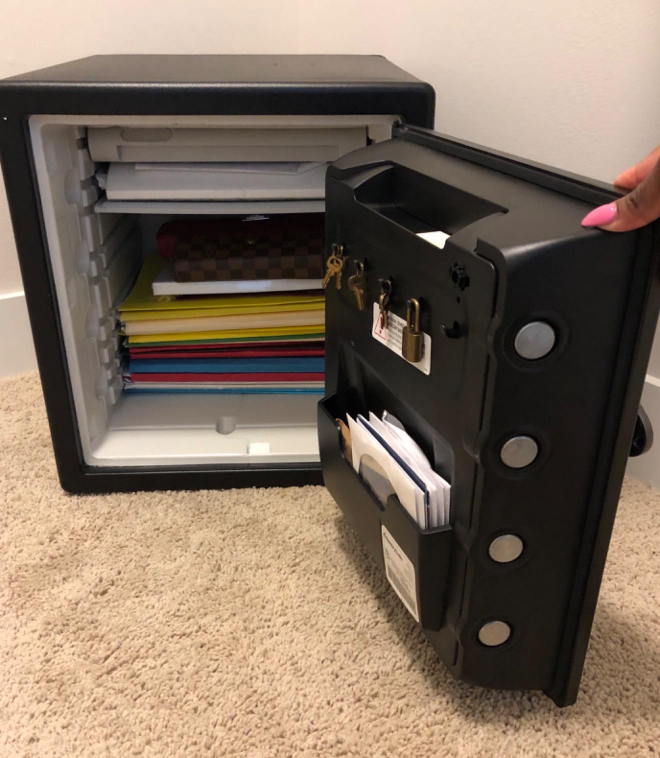 SentrySafe Fireproof and Waterproof Steel Home Safe with Keypad, Floor Safe with Interior Lighting and Shelves, 1.23 Cubic Feet, 17.8 x 16.3 x 19.3 Inches, SFW123FUL customer photo 2