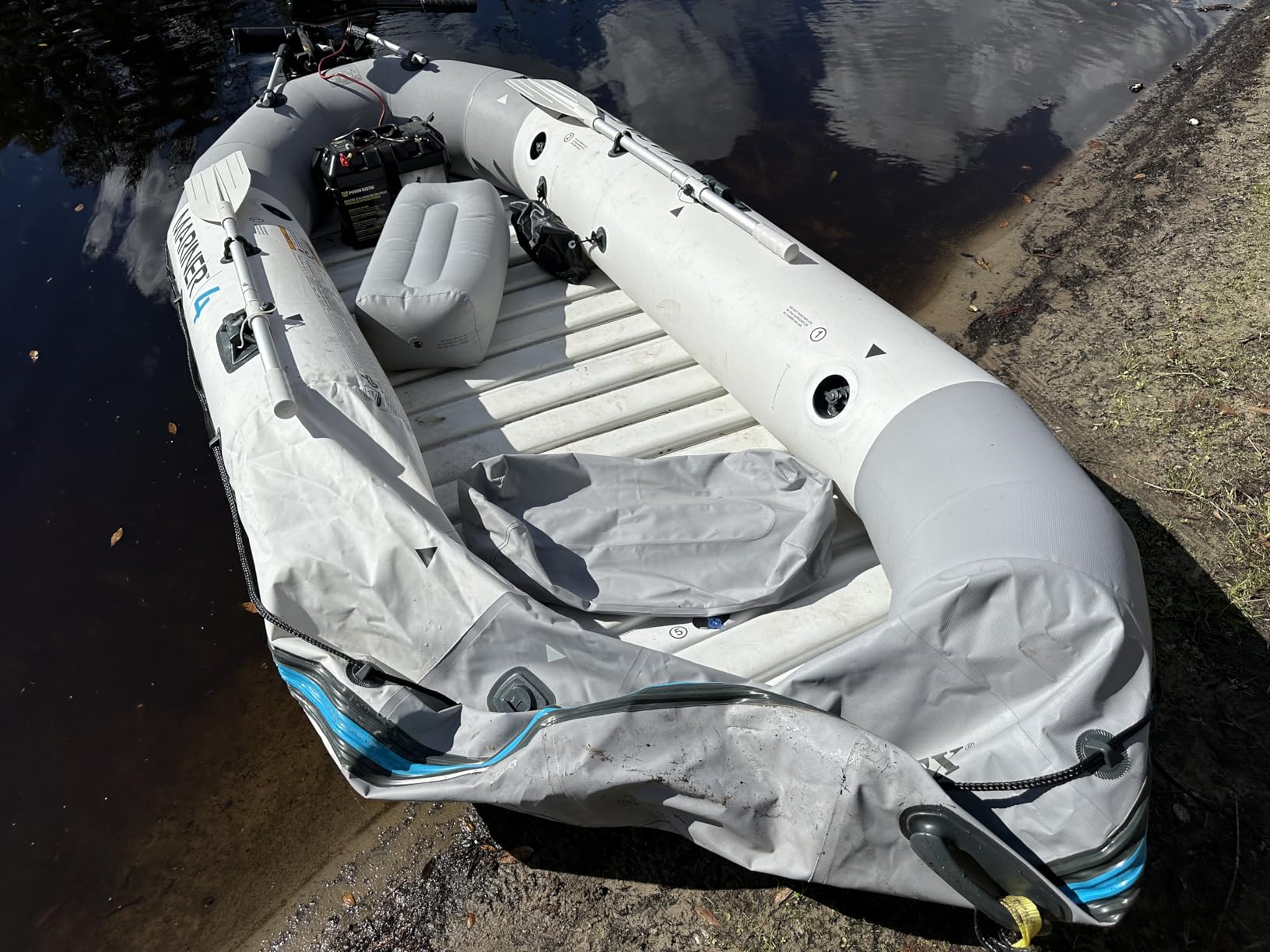 INTEX 68376EP Mariner 4 Inflatable Boat Set with Wear-Resistant Keel and Rod Holders customer photo 1