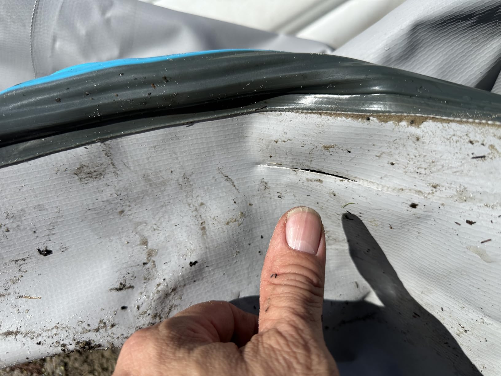 INTEX 68376EP Mariner 4 Inflatable Boat Set with Wear-Resistant Keel and Rod Holders customer photo 2