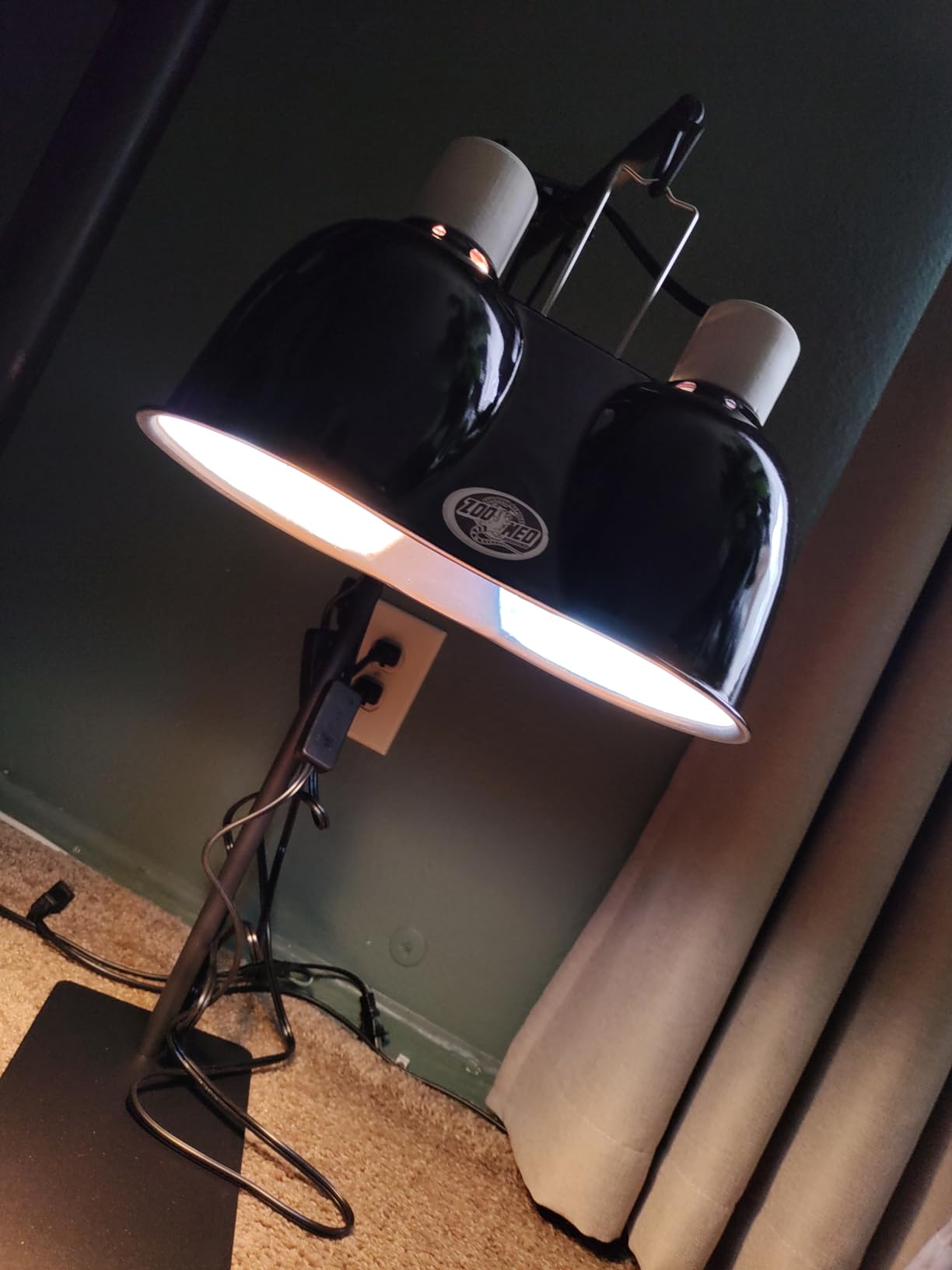 Zoo Med Desert UVB & Heat Lighting Dual Kit customer photo 2