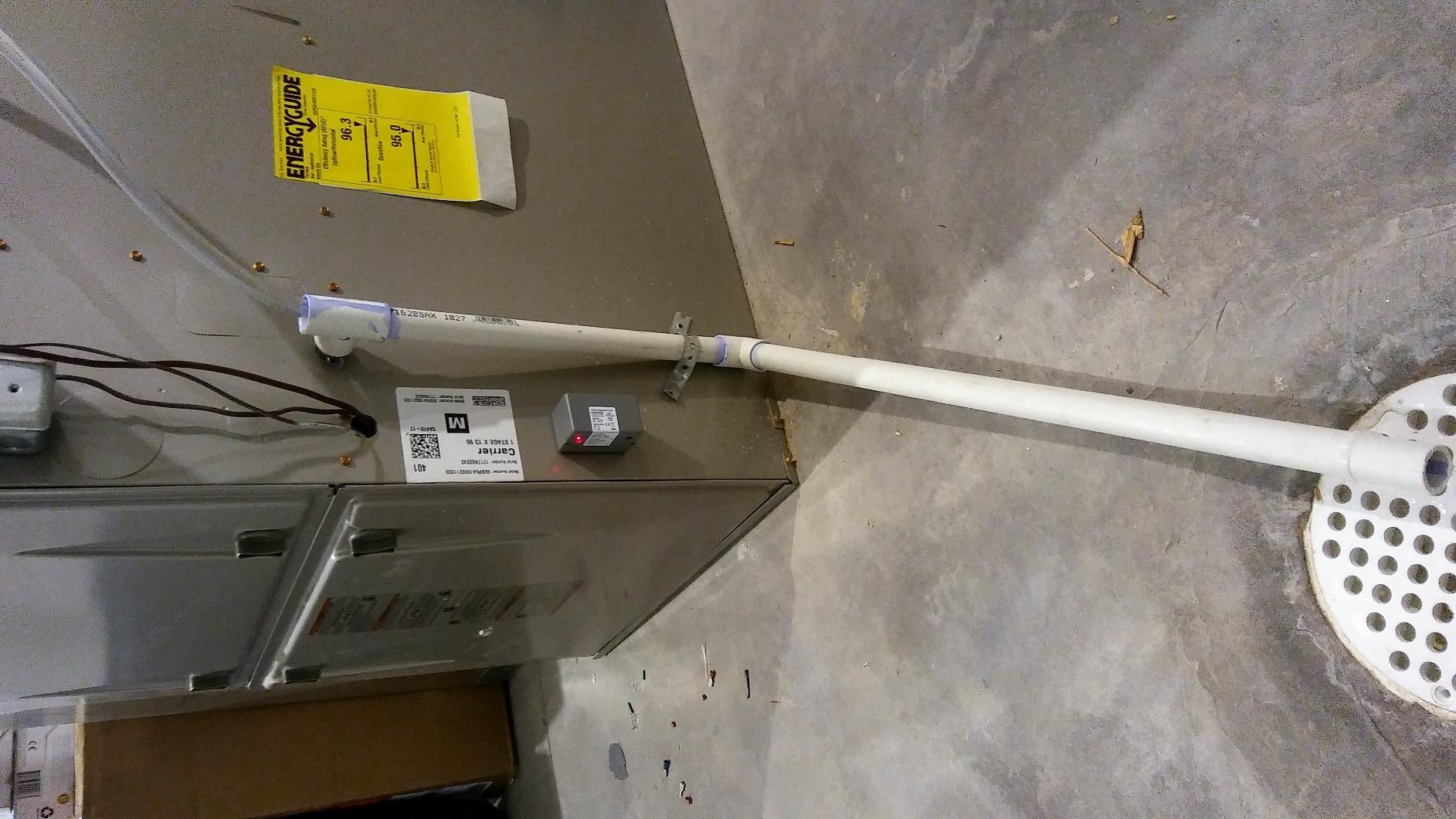 AprilAire 700M Whole-House Fan Powered Humidifier, Manual Control, Large Capacity, Up to 5,300 Sq. Ft., 18GPD, Gray customer photo 2