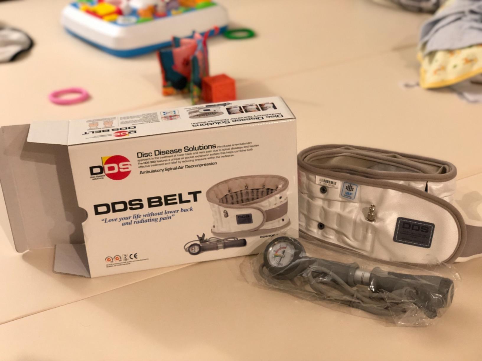 DDS, Inc. 300 Back Decompression Belt - Pneumatic Lumbar Decompression Belt for Women and Men, Lower Back Brace for Work, Lifting, and Daily Support - Adjustable Air Lumbar Traction Device (Medium) customer photo 1