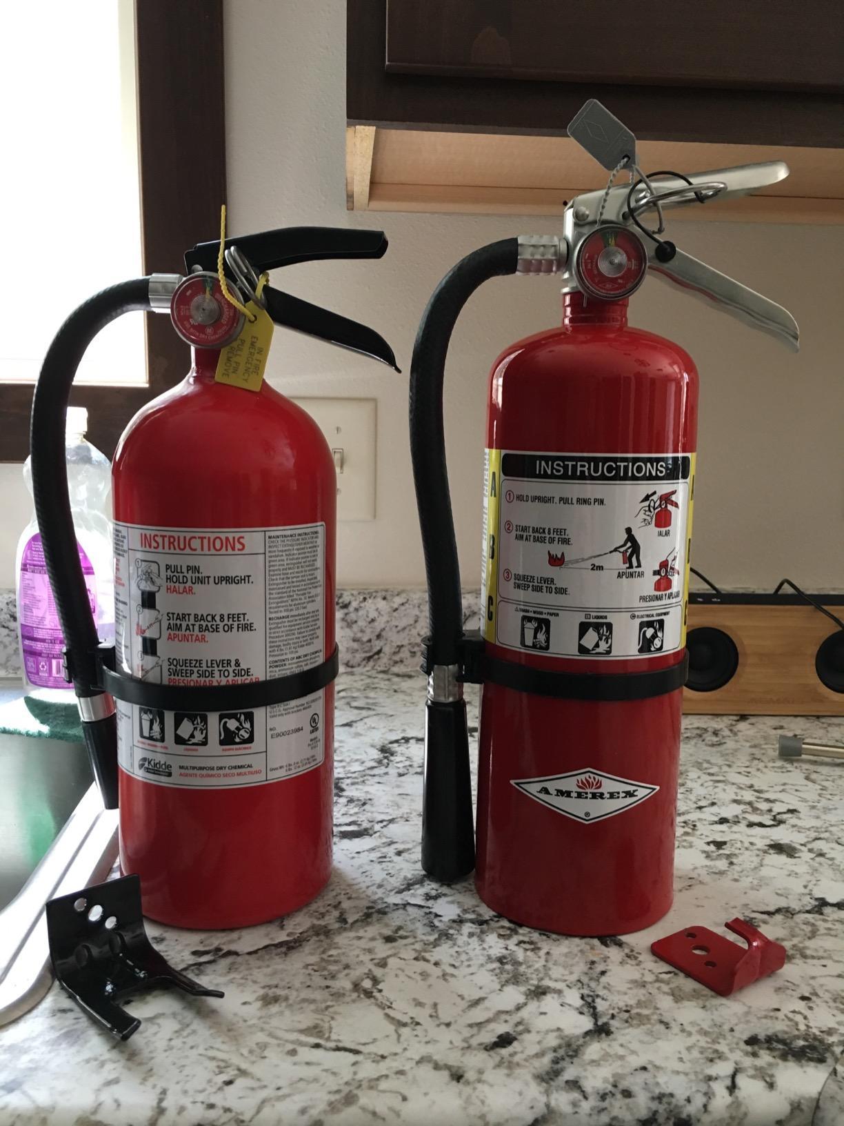 Amerex B500 Fire Extinguisher, 5 lb. ABC Dry Chemical customer photo 1