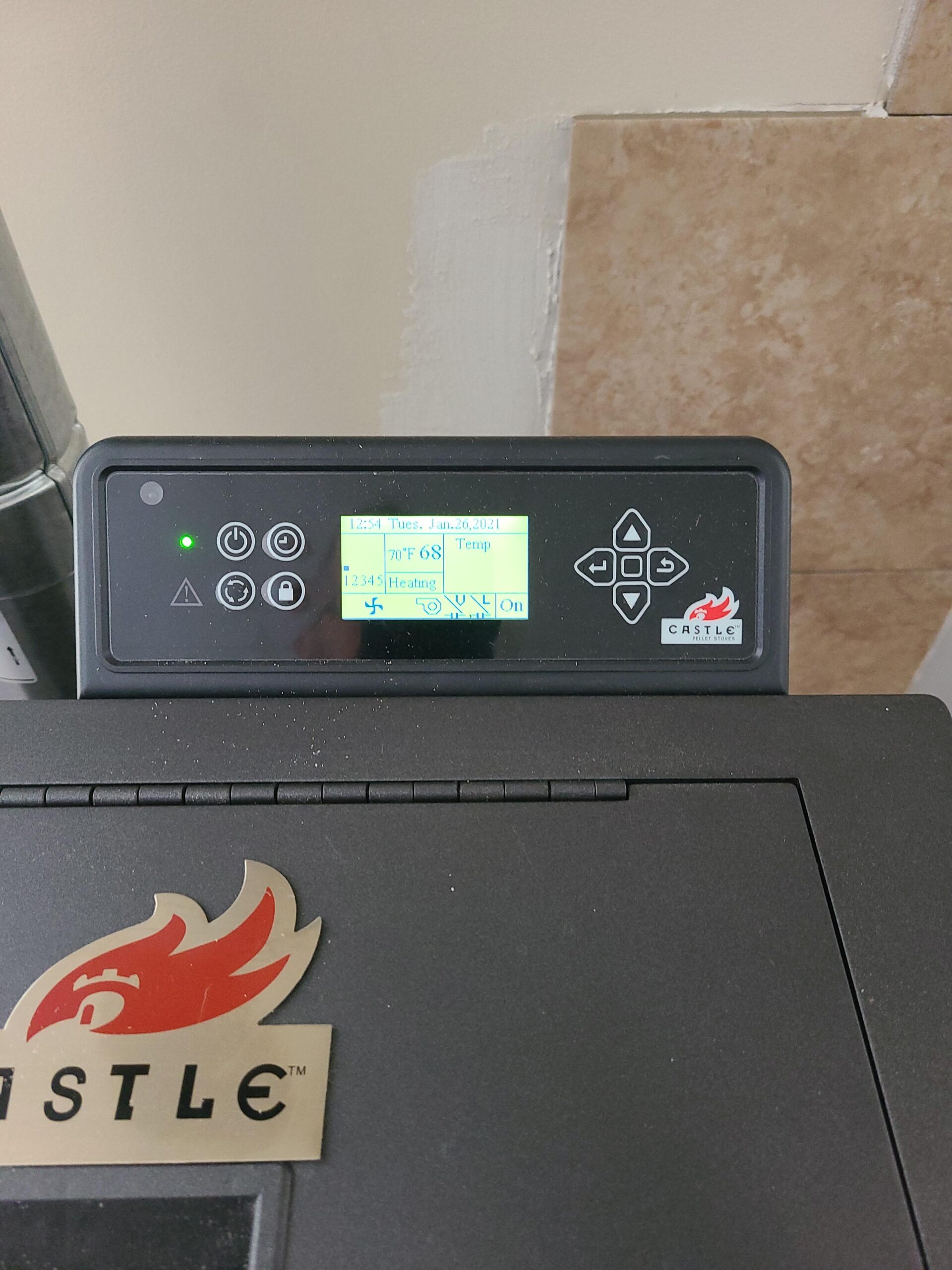 Castle Wood Pellet Stove Serenity 12327 Indoor Heating Temperature Control, Free Standing with Flame Window and Smart Controler customer photo 2