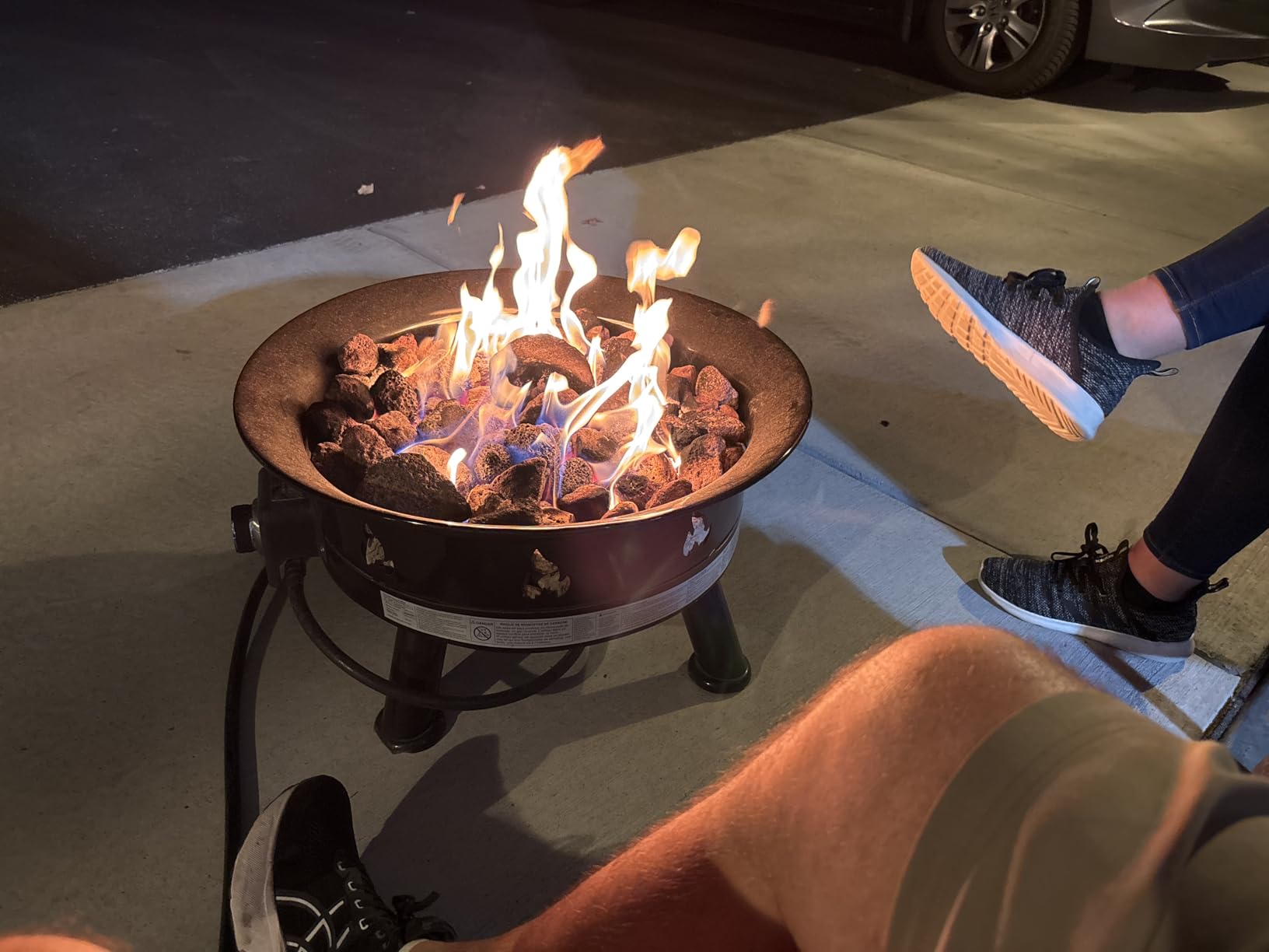 Outland Living Firebowl Smokeless Fire Pit, Round Outdoor Portable Propane Gas Fire Pit with UV and Weather Resistant Durable Cover, 24-Inch Diameter 58,000 BTU, Black, 883 Mega, For Outside Use customer photo 2