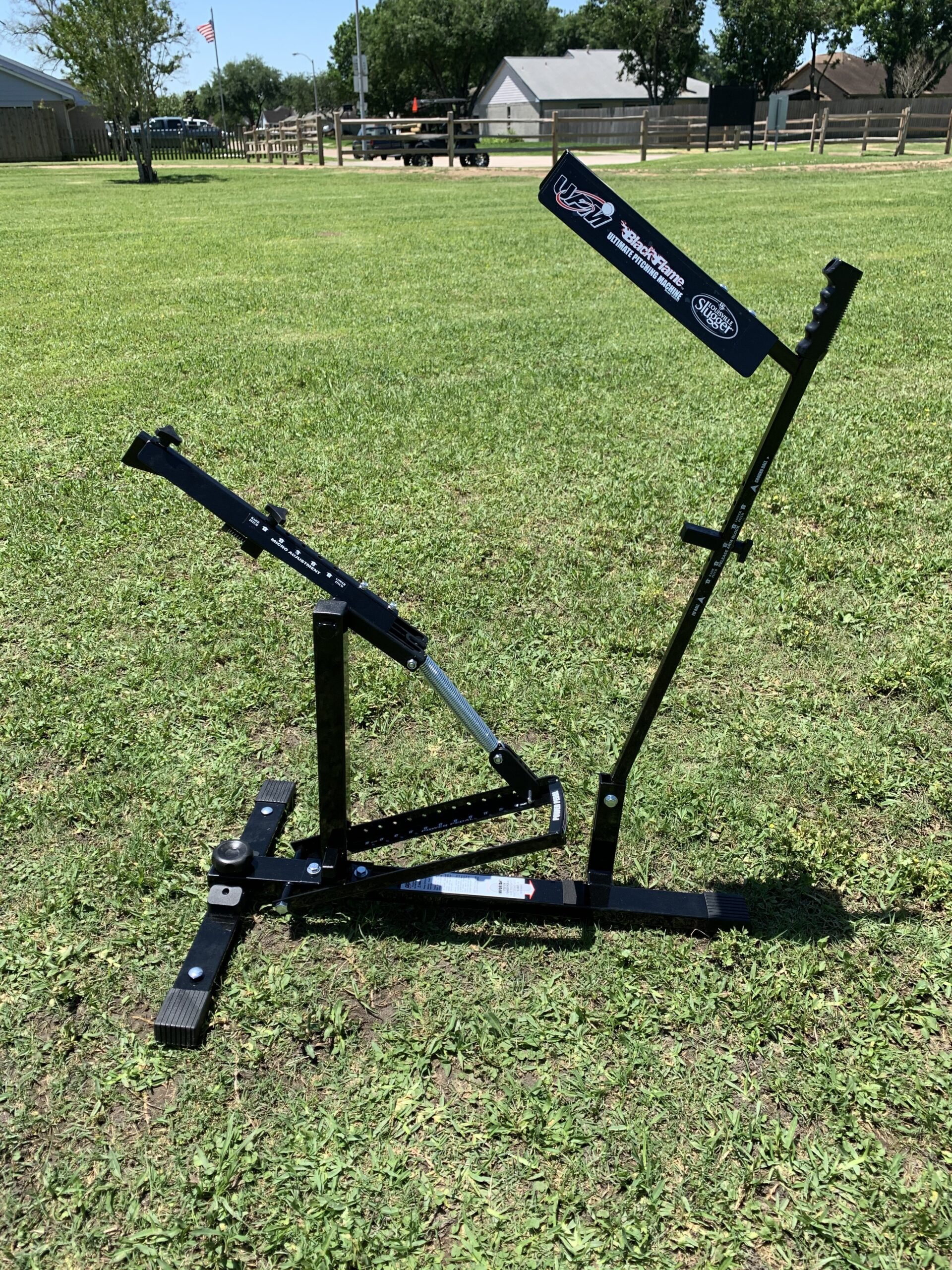 Louisville Slugger Black Flame Pitching Machine customer photo 1