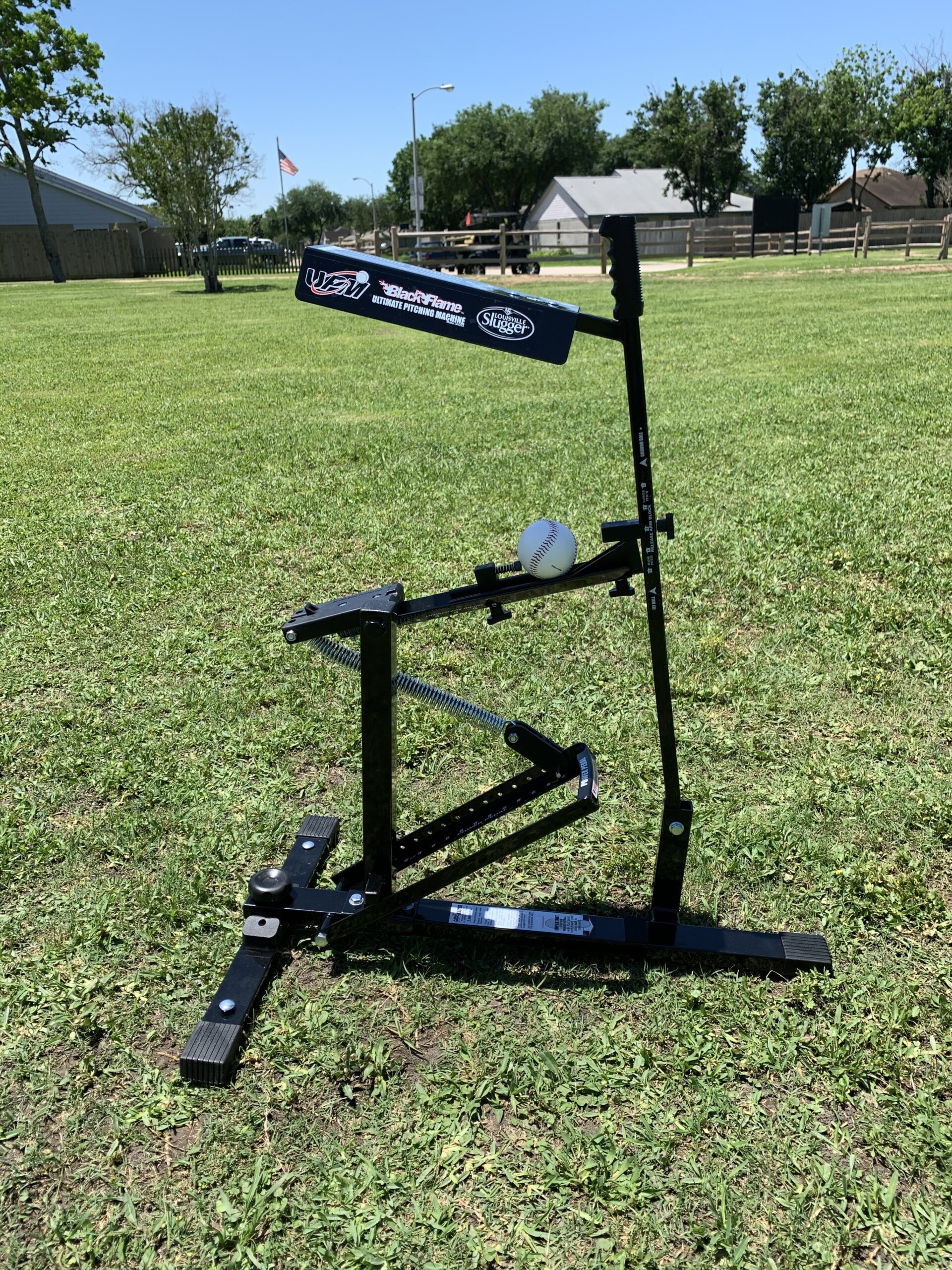 Louisville Slugger Black Flame Pitching Machine customer photo 2