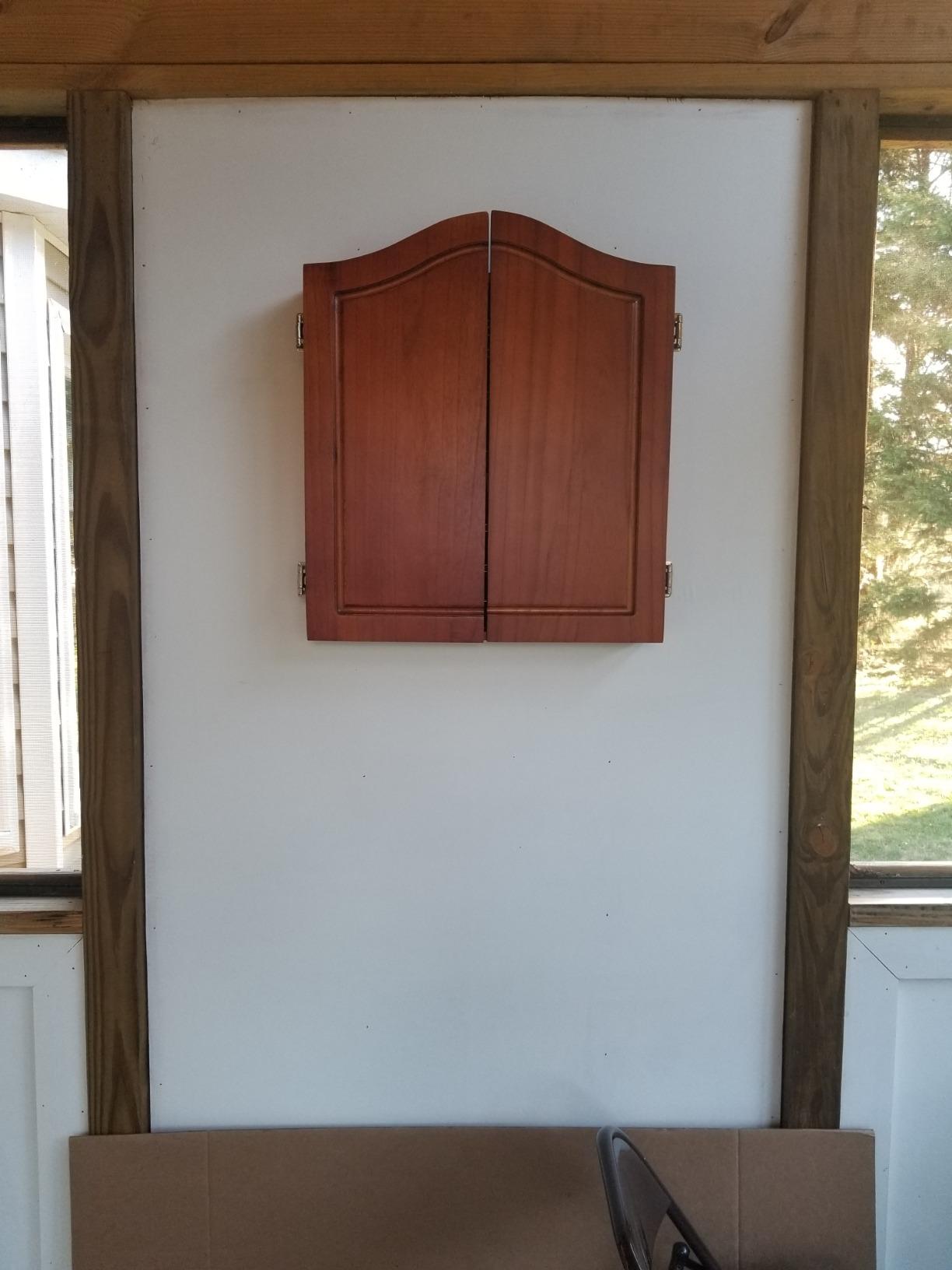 Centerpoint Bristle Dartboard and Solid Wood Cabinet - Dark Cherry Finish customer photo 2