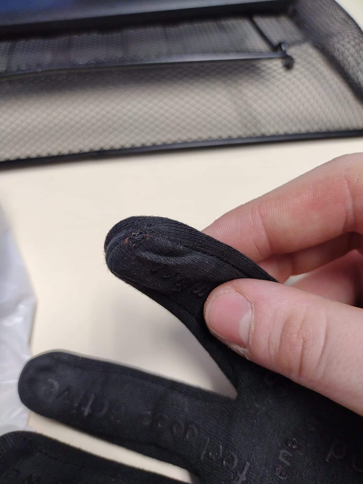 Intellinetix Therapy Gloves - Compression Hand Gloves for Pain Relief - Wearable Vibration Therapy Massager - Large customer photo 1