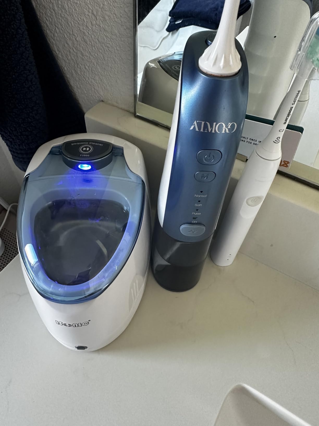 iSonic Ultrasonic Denture/Aligner/Retainer Cleaner for All Dental and Sleep apnea appliances (F3900) customer photo 1