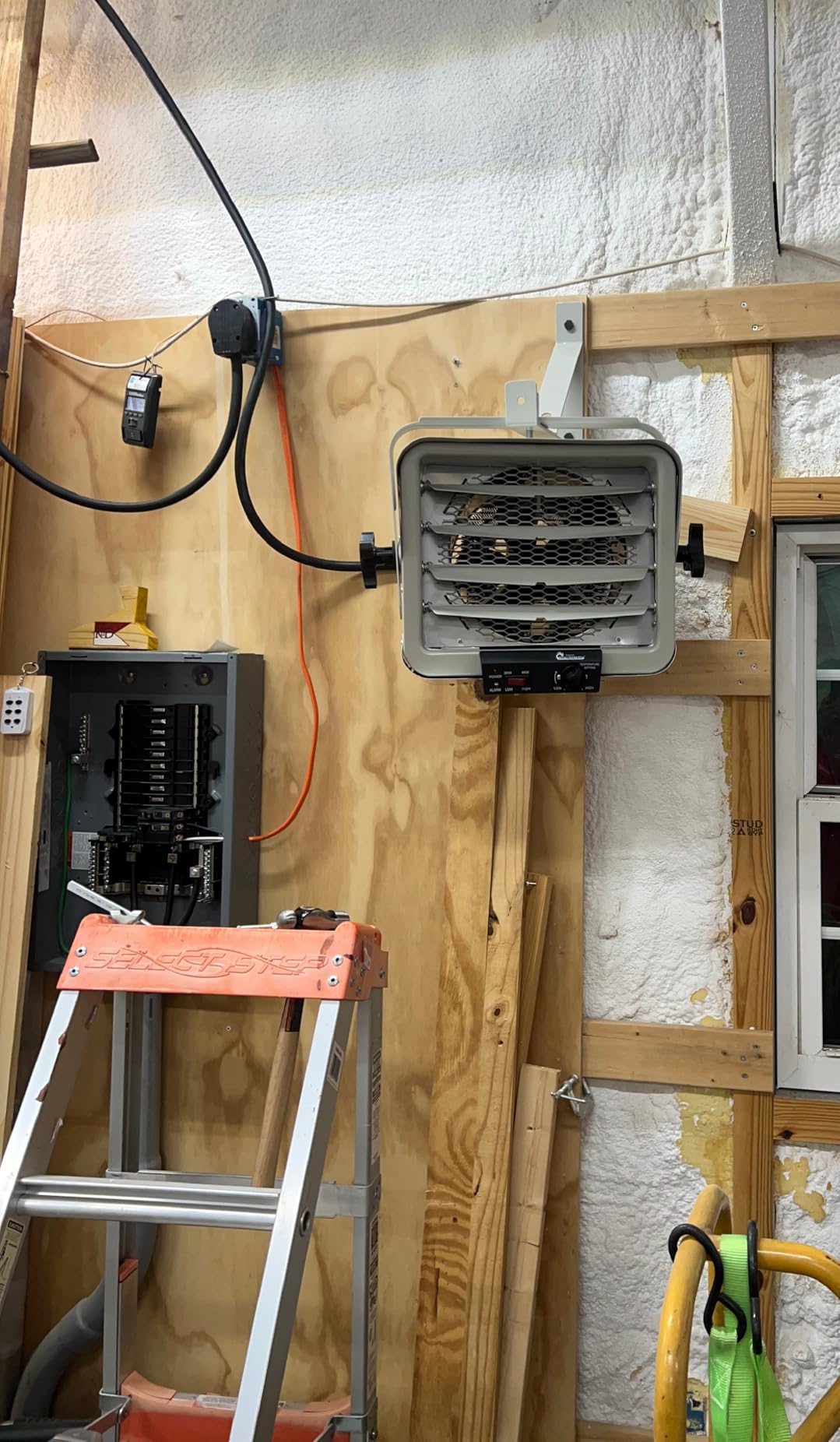 Dr. Infrared Heater DR-966 240-Volt Hardwired Shop Garage Commercial Heater, 3000 Watt / 6000 Watt customer photo 2