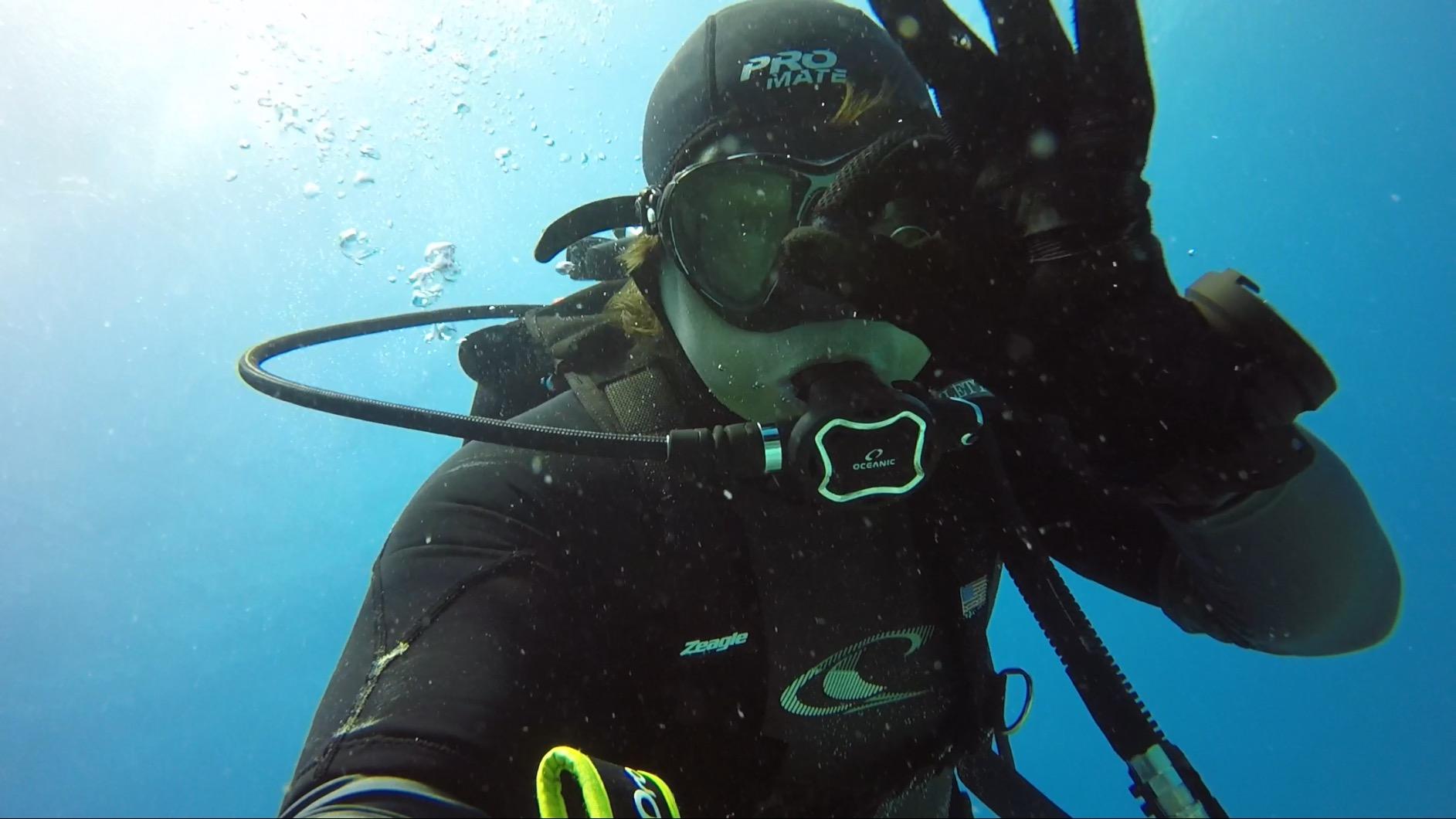 Cressi Scuba Diving Masks with Inclined Tear Drop Lenses for More Downward Visibility , Air and Eyes Evolution: Made in Italy customer photo 2