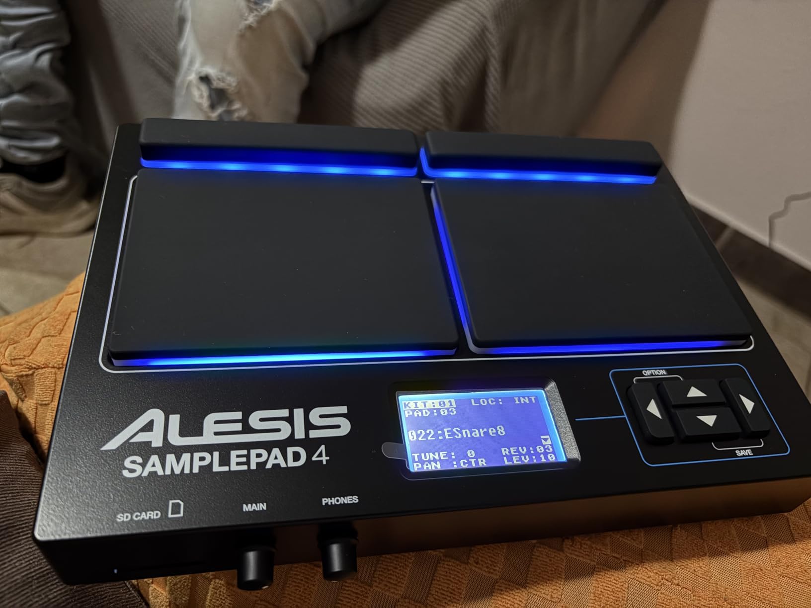 Alesis Sample Pad Pro | Percussion and Sample-Triggering Instrument with Dual Zone Pads, Expansion options for 2 additional Triggers and 200+ Built-in Sounds, MultiColored, 8-pad customer photo 1