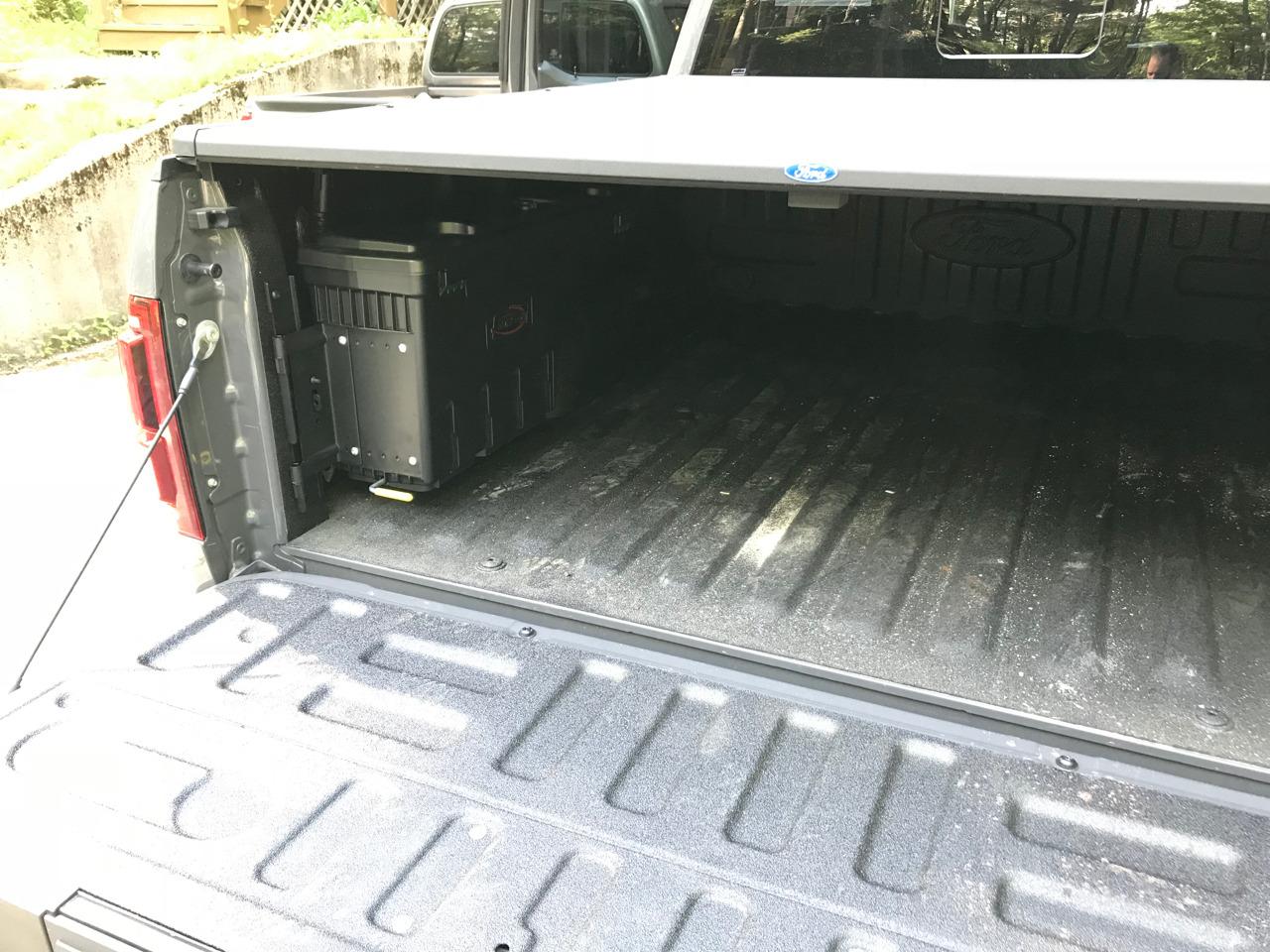 UnderCover SwingCase Truck Bed Storage Box | SC203D | Fits 2015 - 2020 Ford F-150 Drivers Side, Black customer photo 2