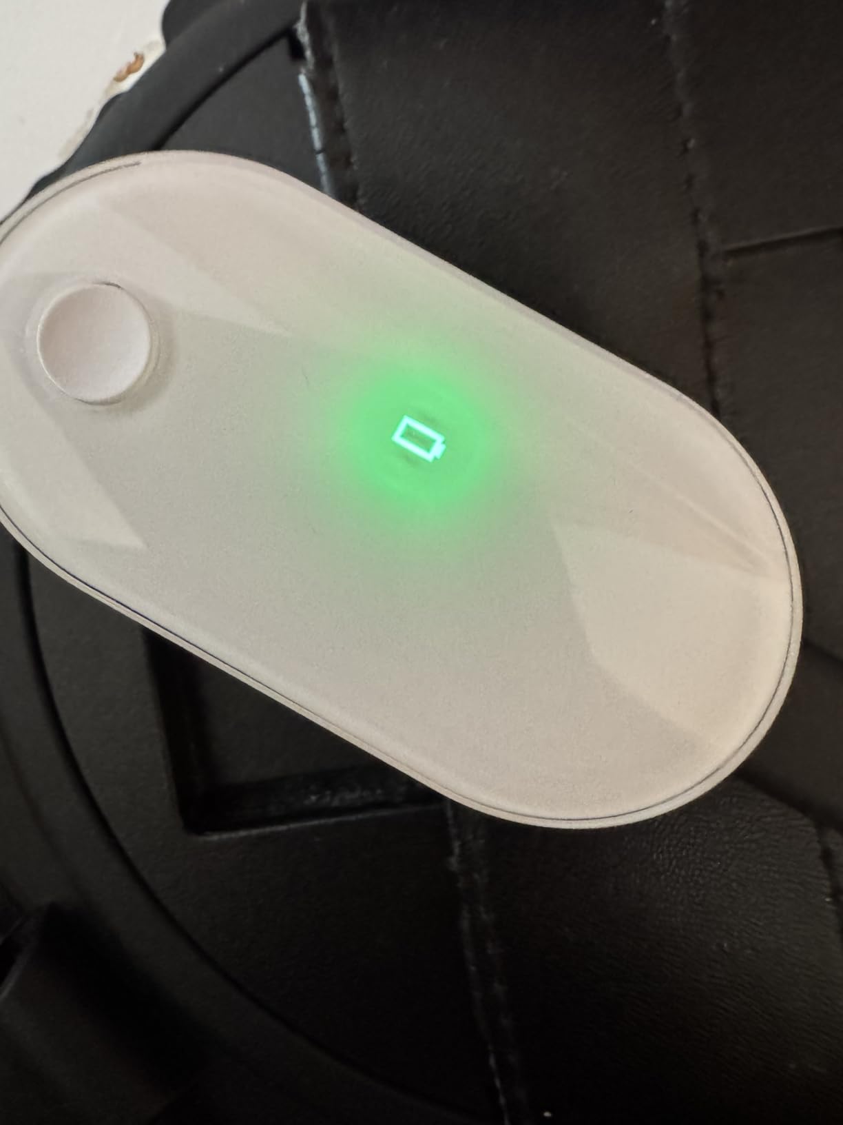 iHealth AIR Rechargeable Fingertip Pulse Oximeter, Blood Oxygen Saturation Monitor with App, SpO2, Pulse Rate, Plethysmograph, and Perfusion Index customer photo 1